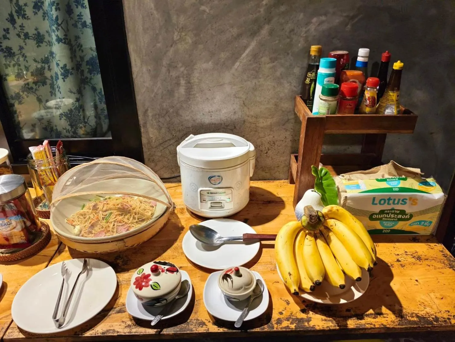 Breakfast in B-tel Chomthong resort Chiang mai