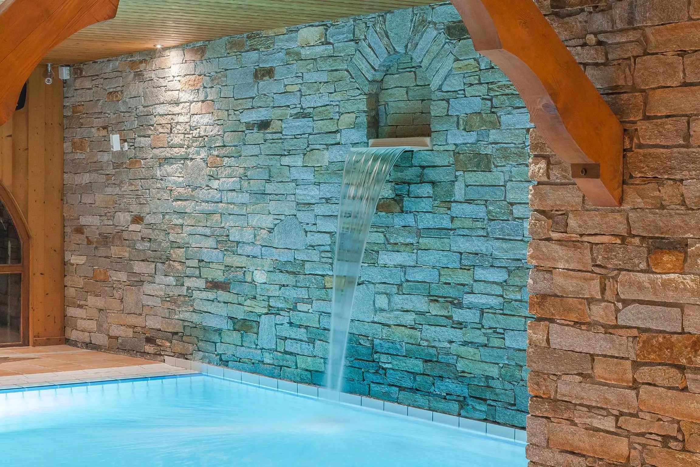 Swimming pool in Résidence Les Balcons de Belle Plagne