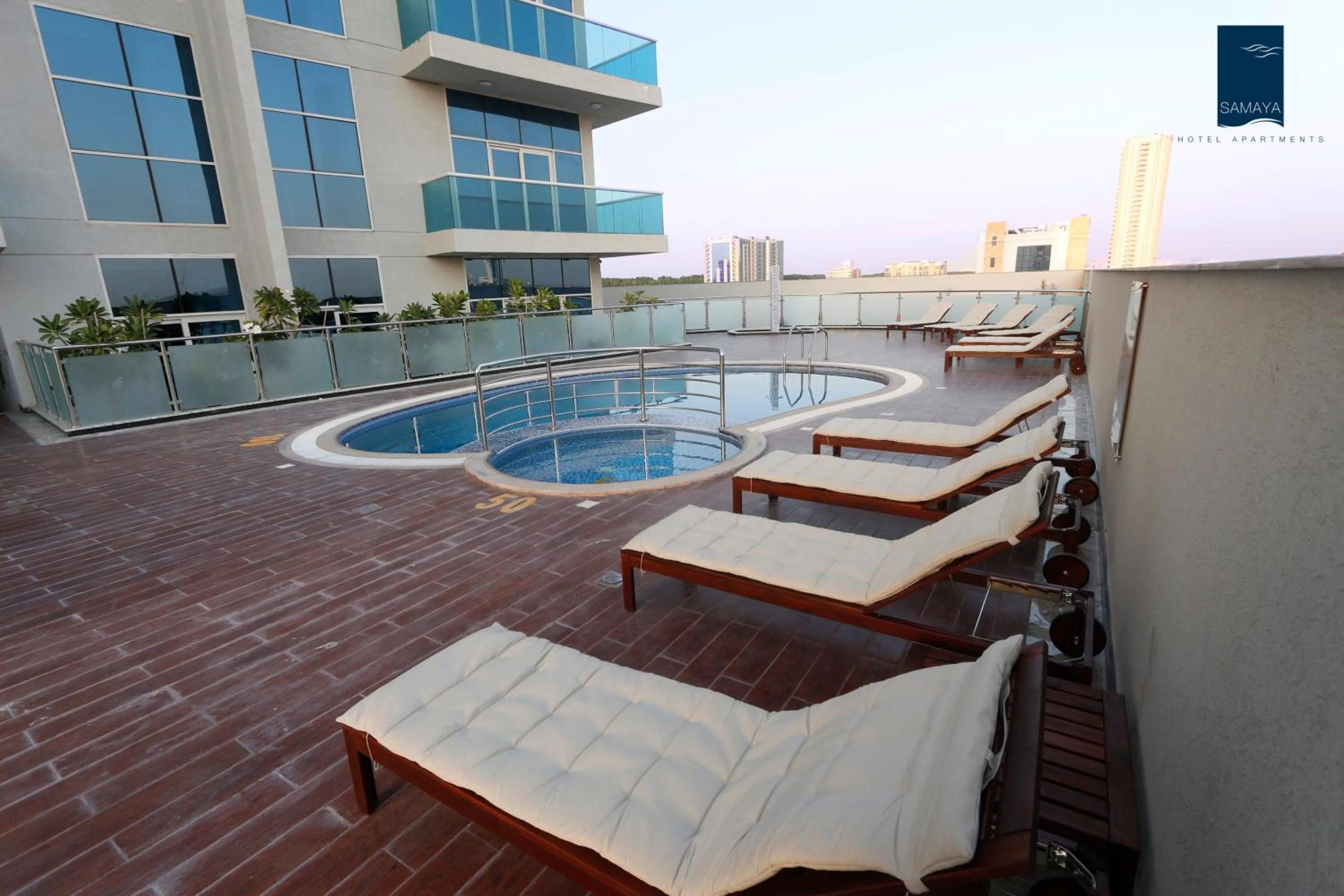Swimming pool in Samaya Hotel Apartment Dubai
