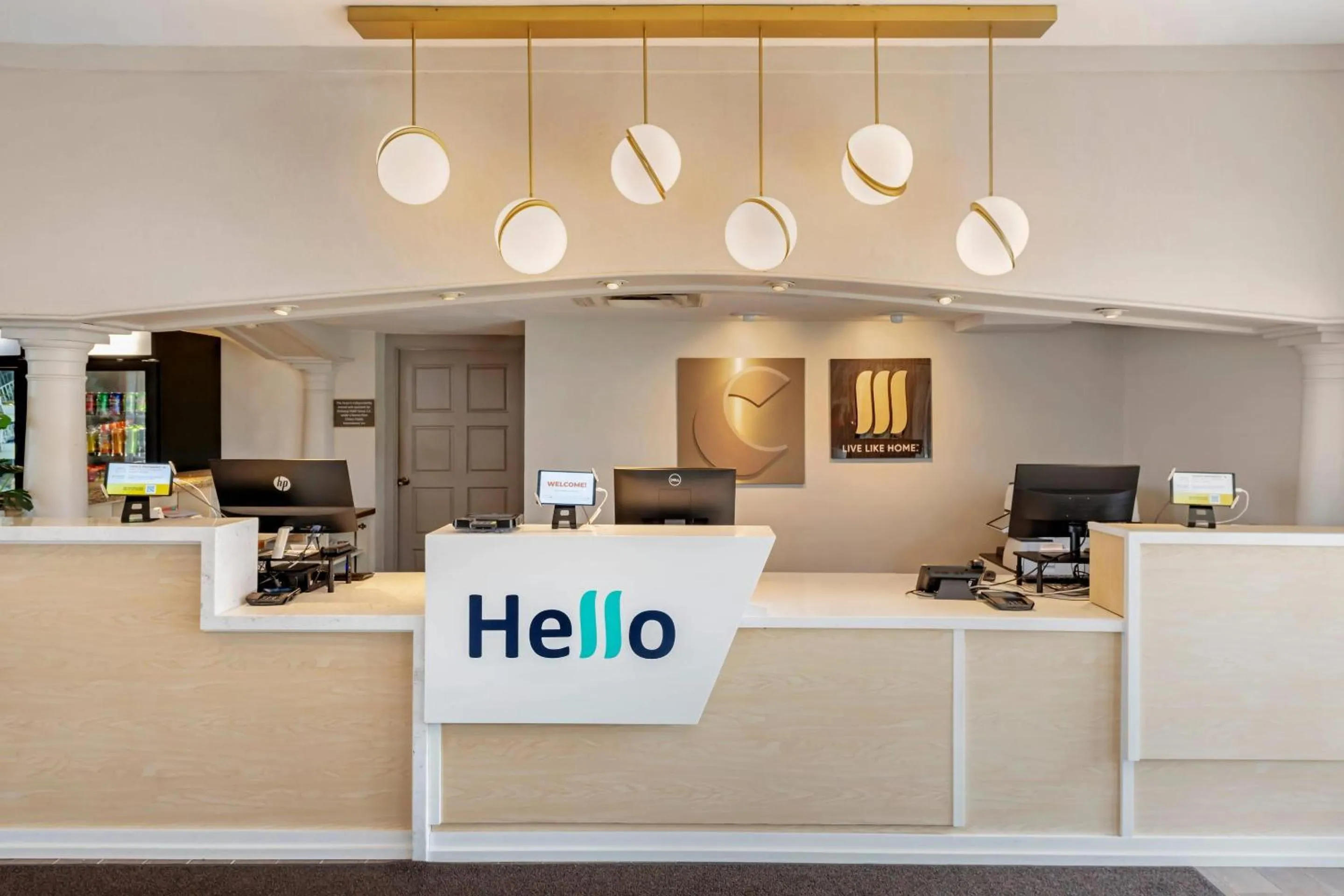 Lobby or reception in Comfort Inn MSP Airport - Mall of America