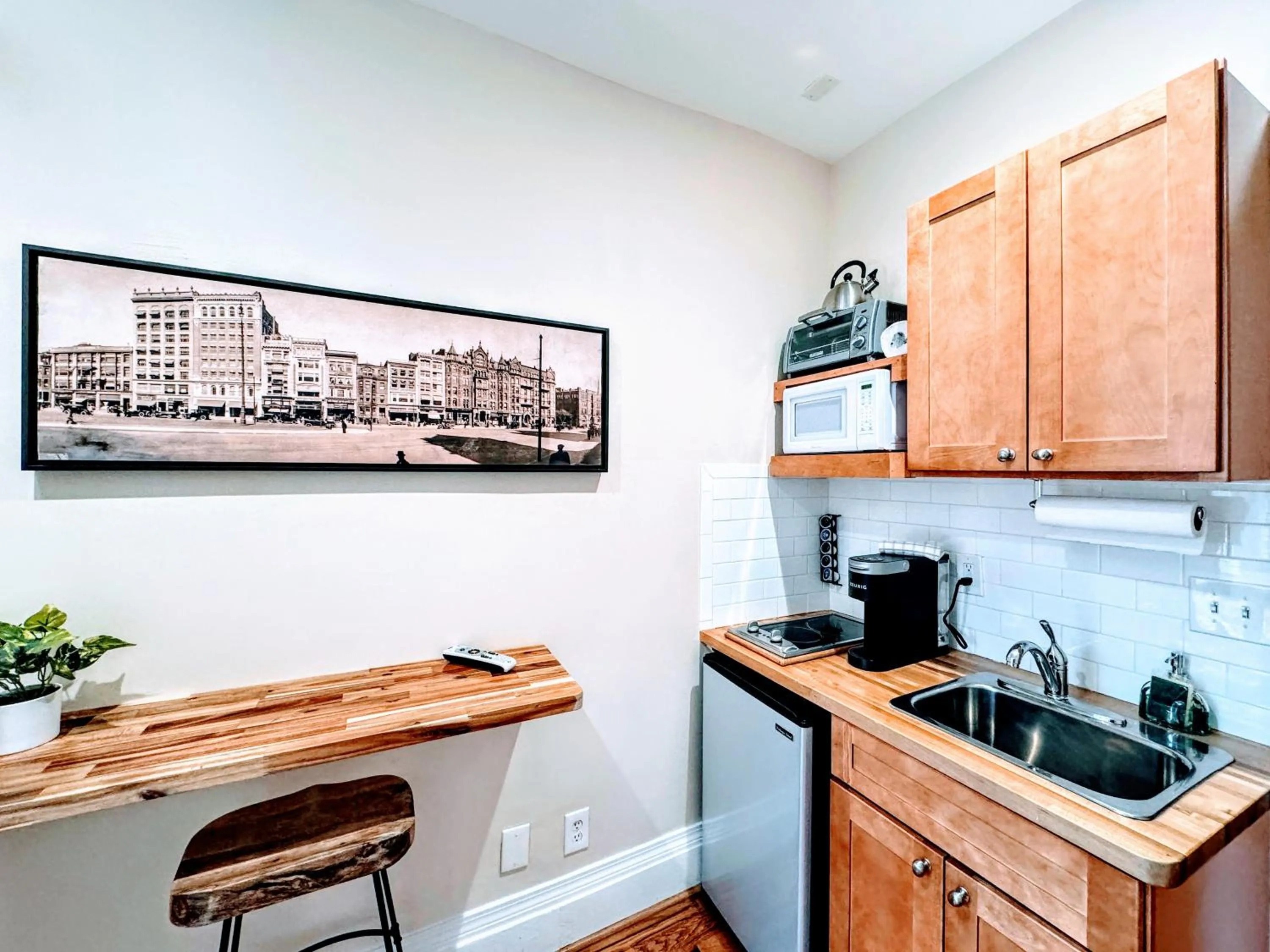 Kitchen or kitchenette in Copley House