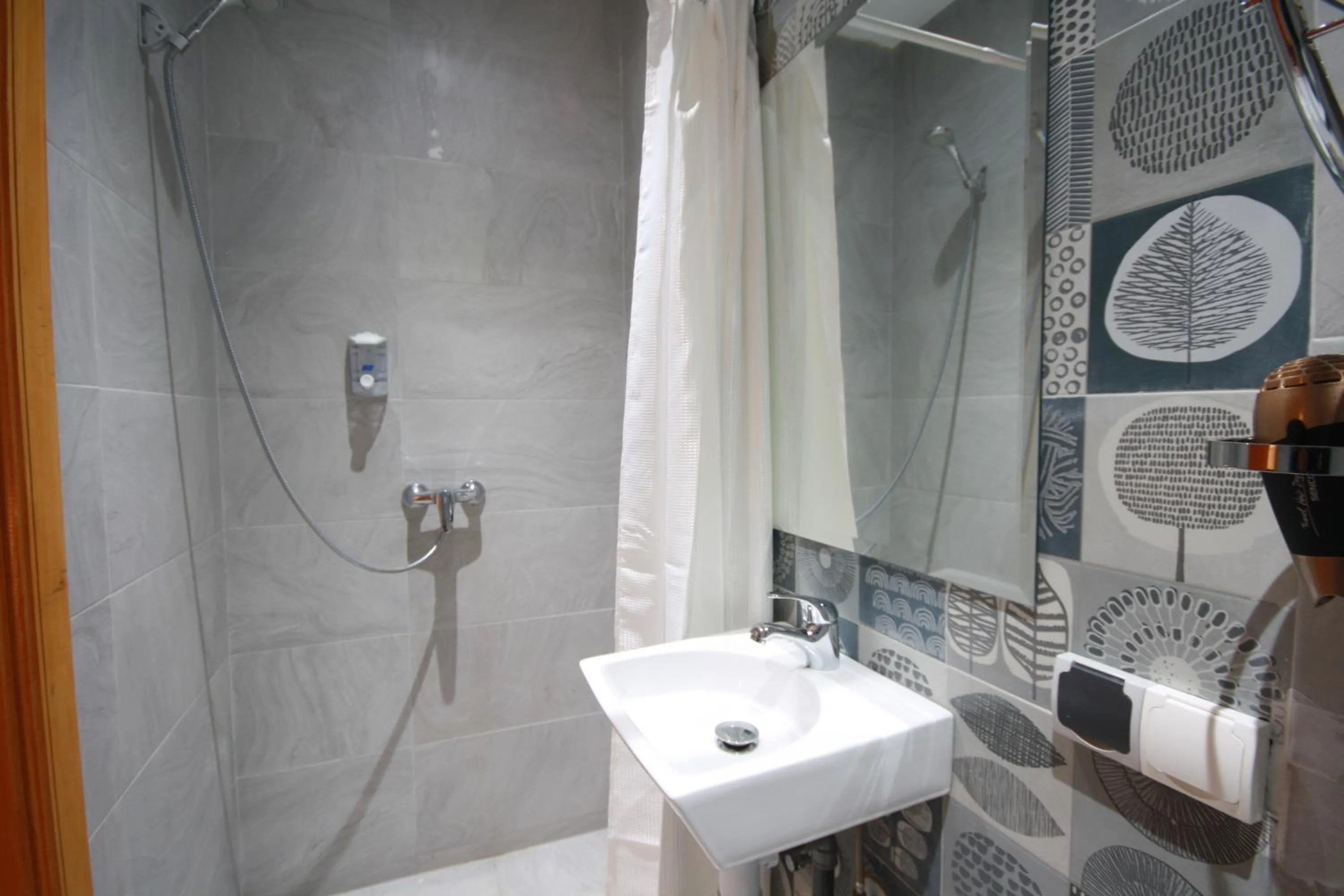 Bathroom in RIAD Miel & Une Nuit