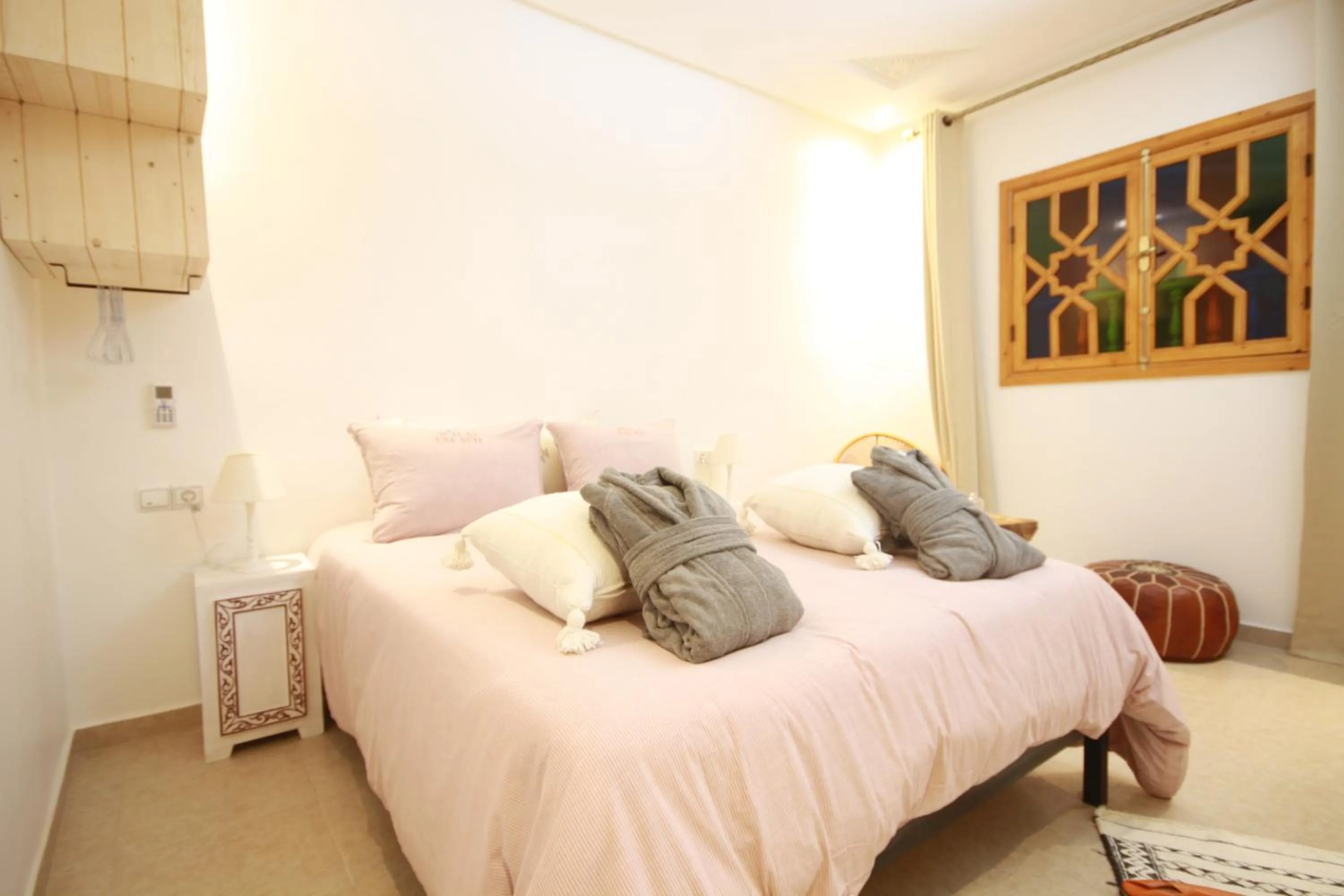 Bedroom, Bed in RIAD Miel & Une Nuit