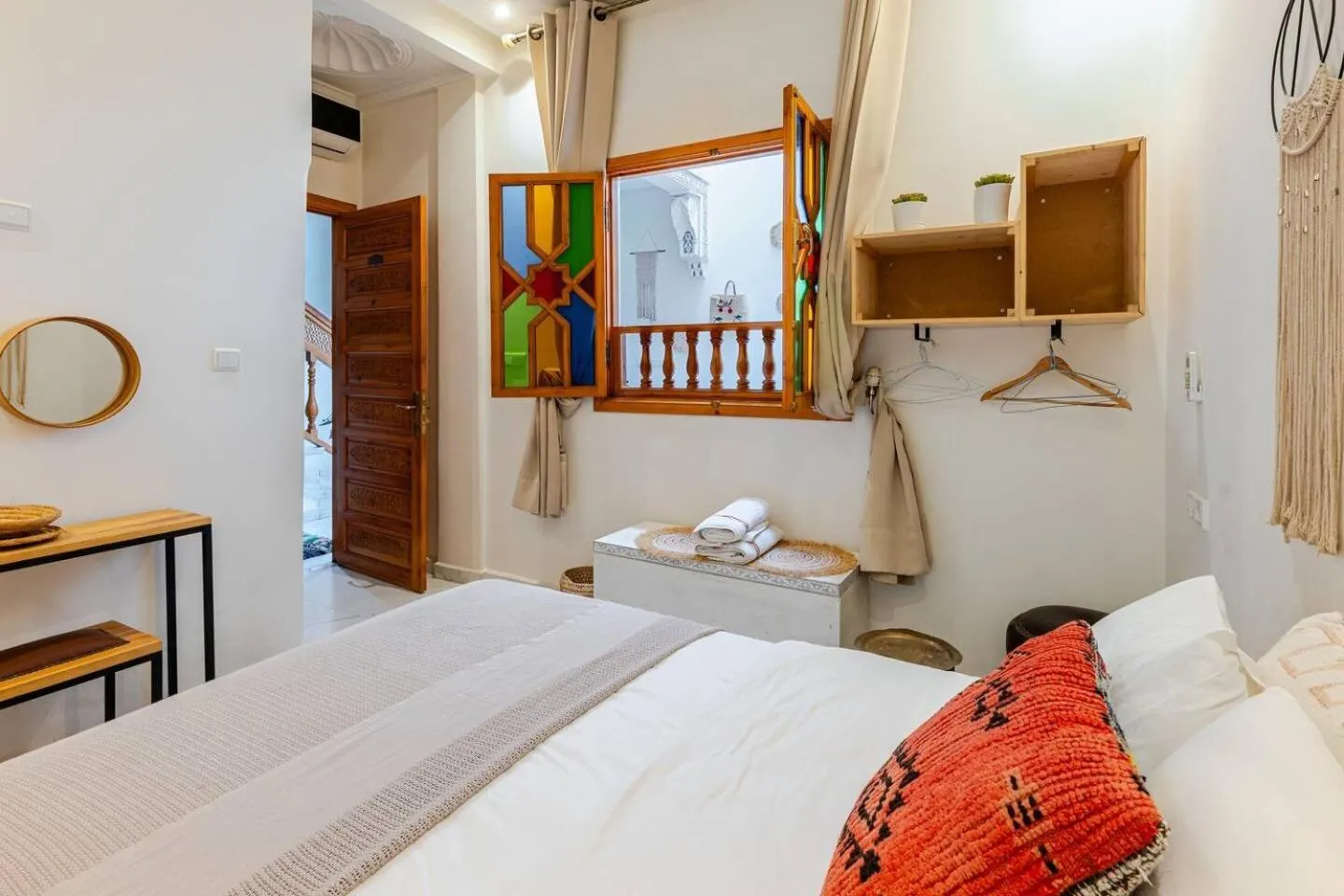 Bed in RIAD Miel & Une Nuit