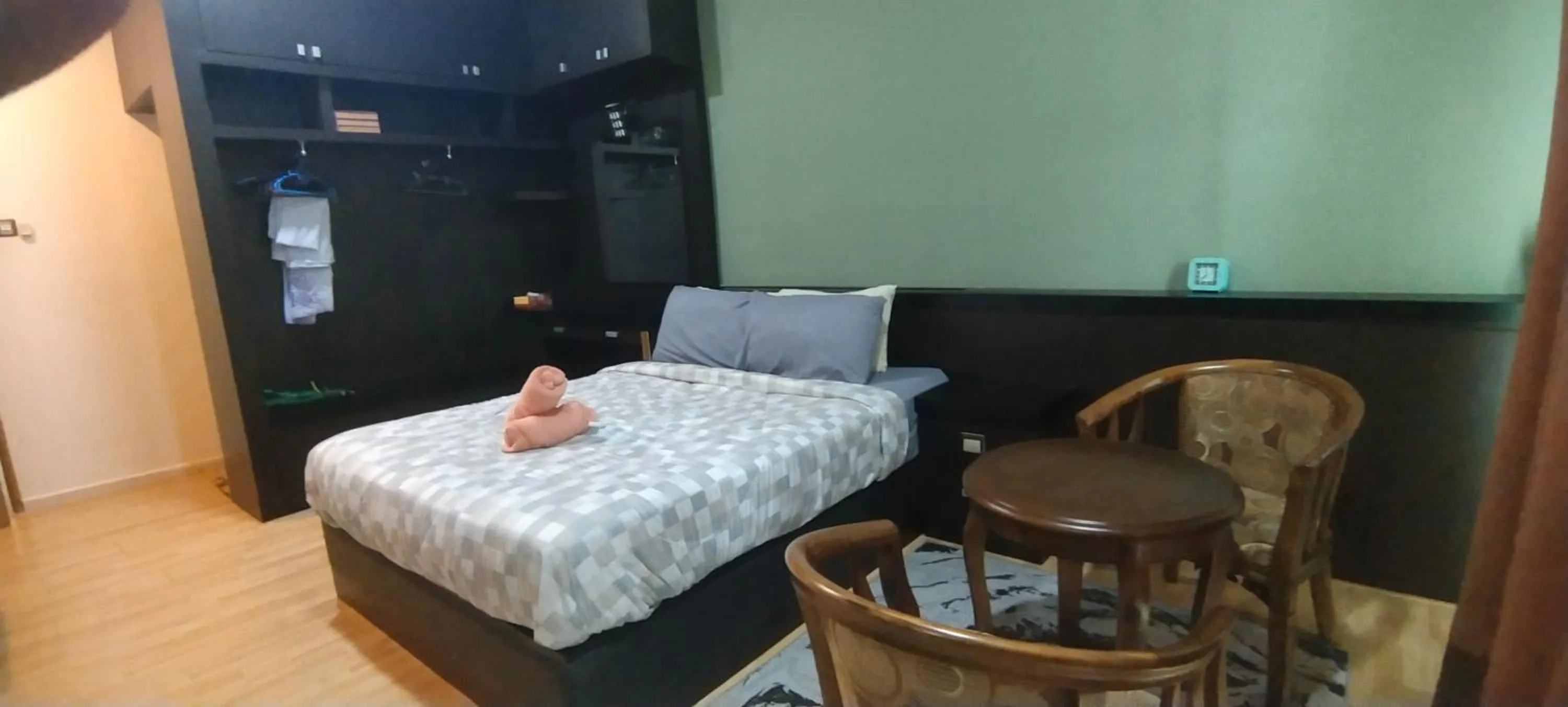 Bed in CmK STUDIO APARTMEN KTC#Netflix