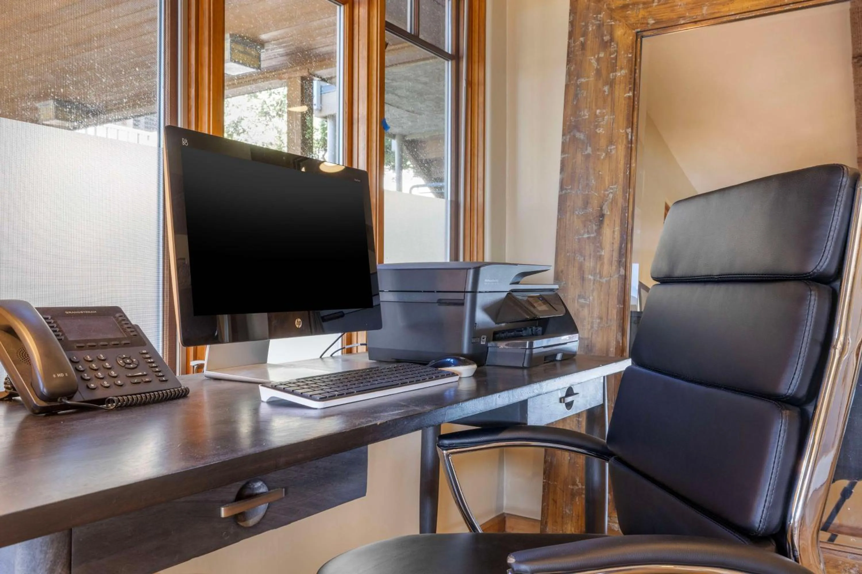 Business facilities in Best Western Plus Beach View Lodge Carlsbad