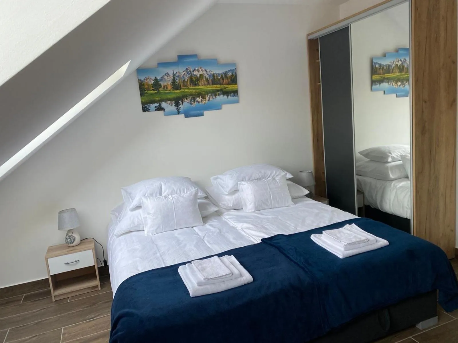 Bed in M70 Apartmanház