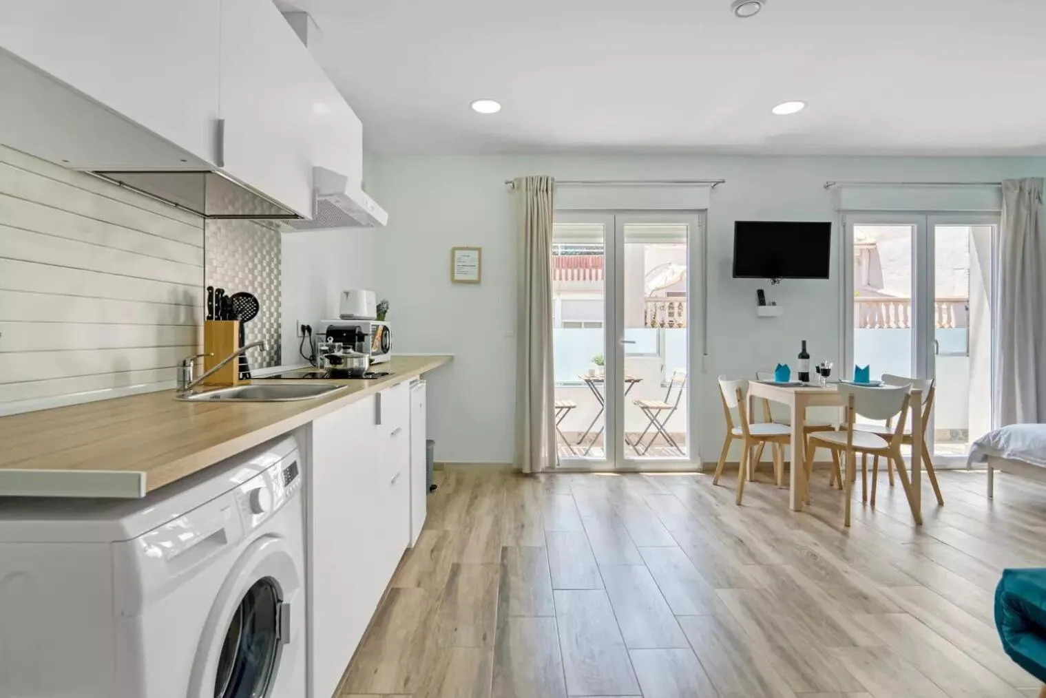 Seating area in Umihouse apartamentos centro Alicante