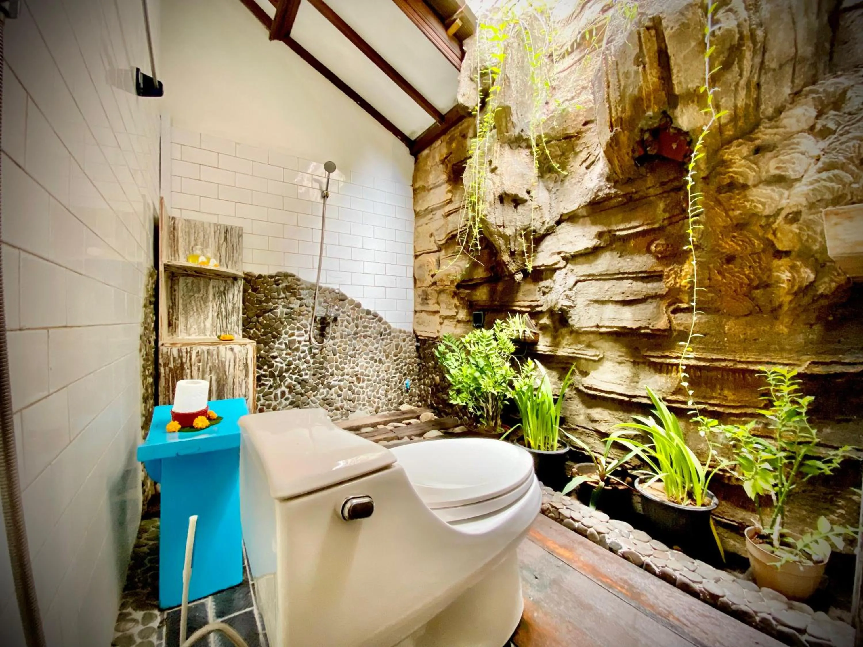 Bathroom in Binaria Museum Hotel