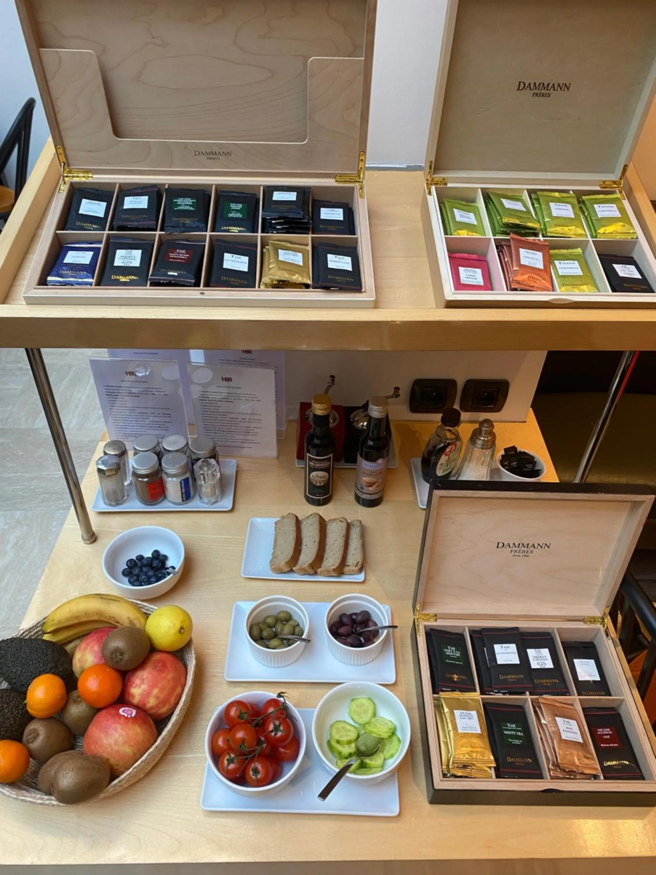 Buffet breakfast in Beausejour Ranelagh