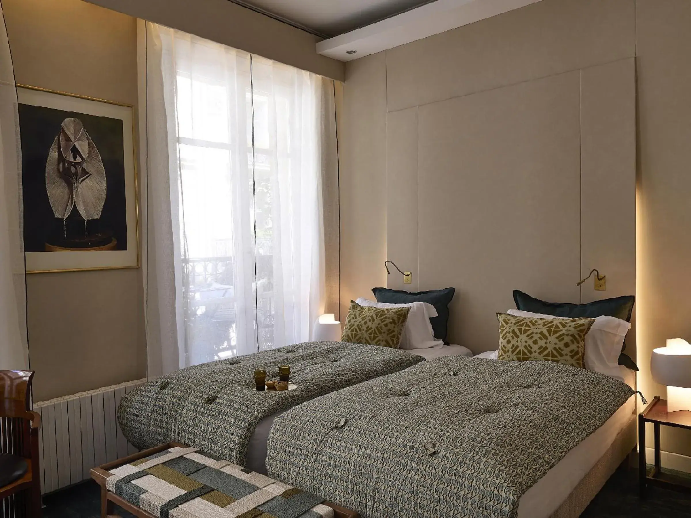 Deluxe Double Room with Balcony in Beausejour Ranelagh Deluxe Double Room with Balcony in Beausejour Ranelagh