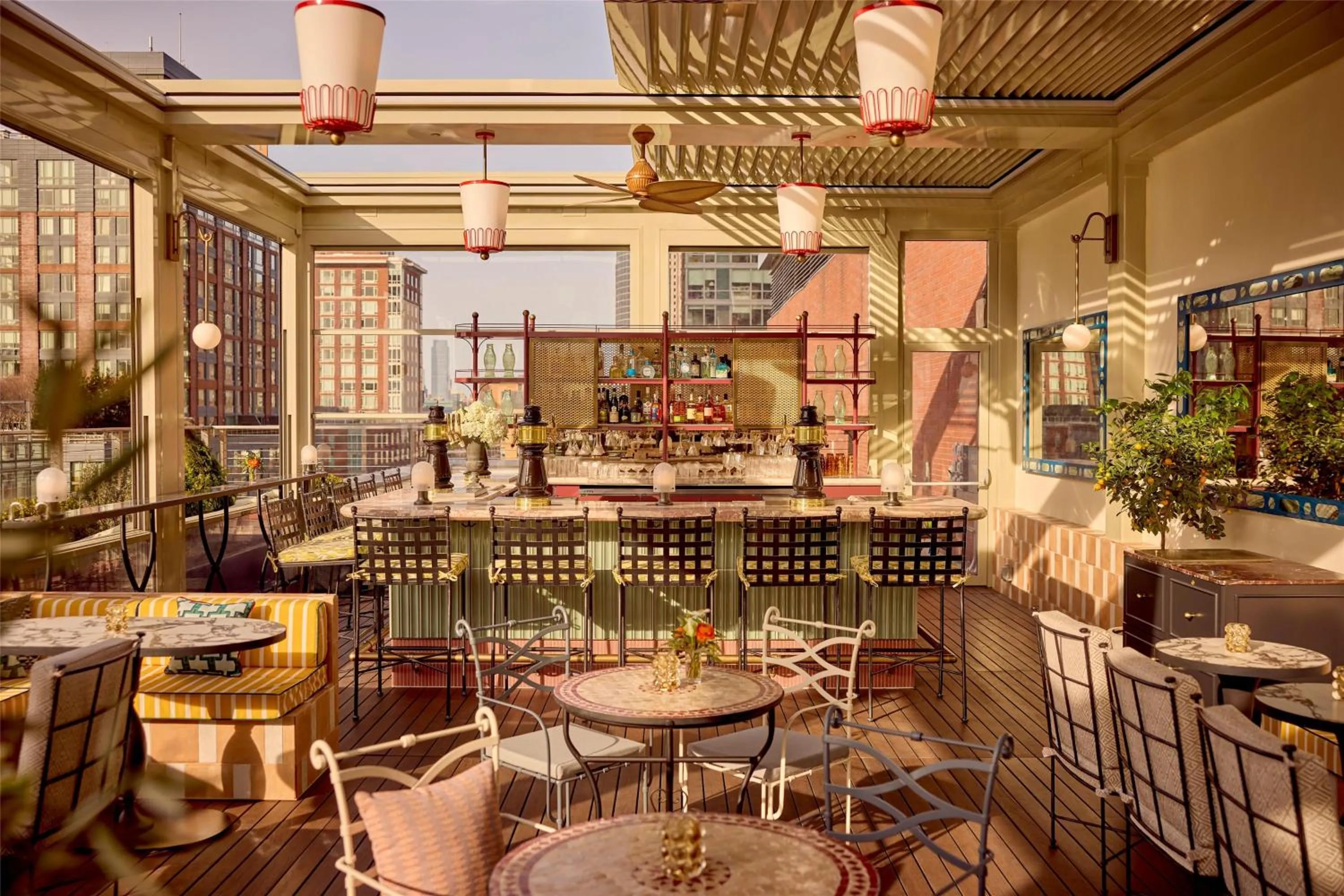 Restaurant/places to eat in Conrad New York Downtown