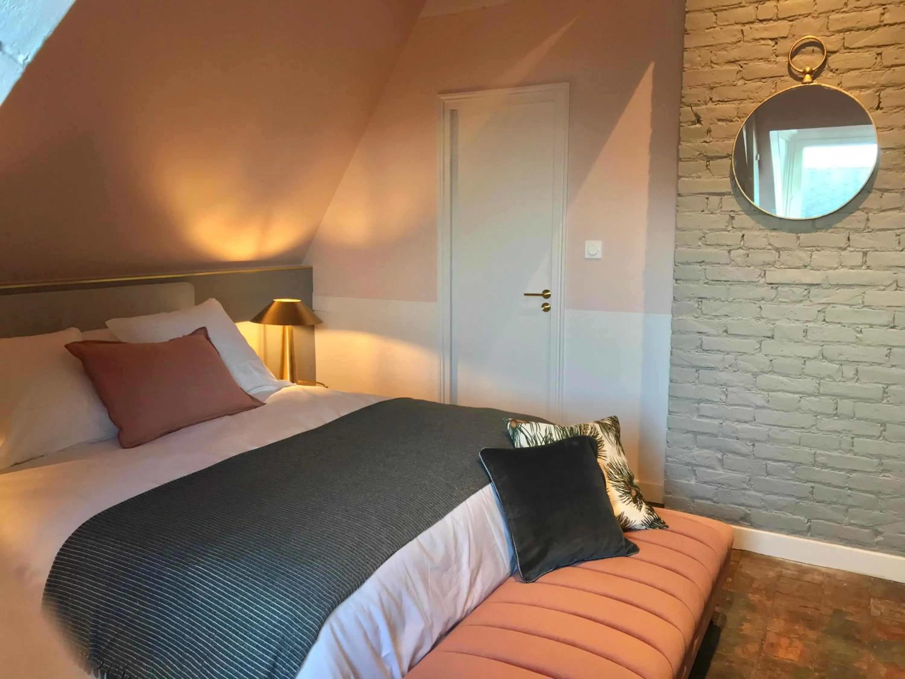 Bed in VILLA DU CEDRE Honfleur