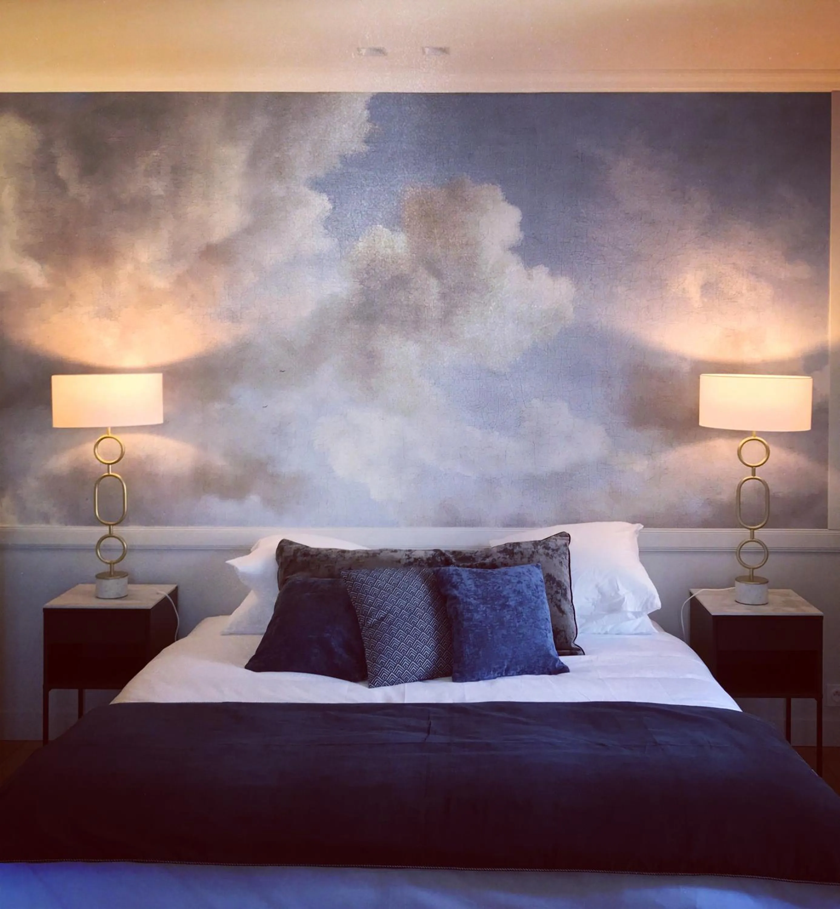 Photo of the whole room, Bed in VILLA DU CEDRE Honfleur