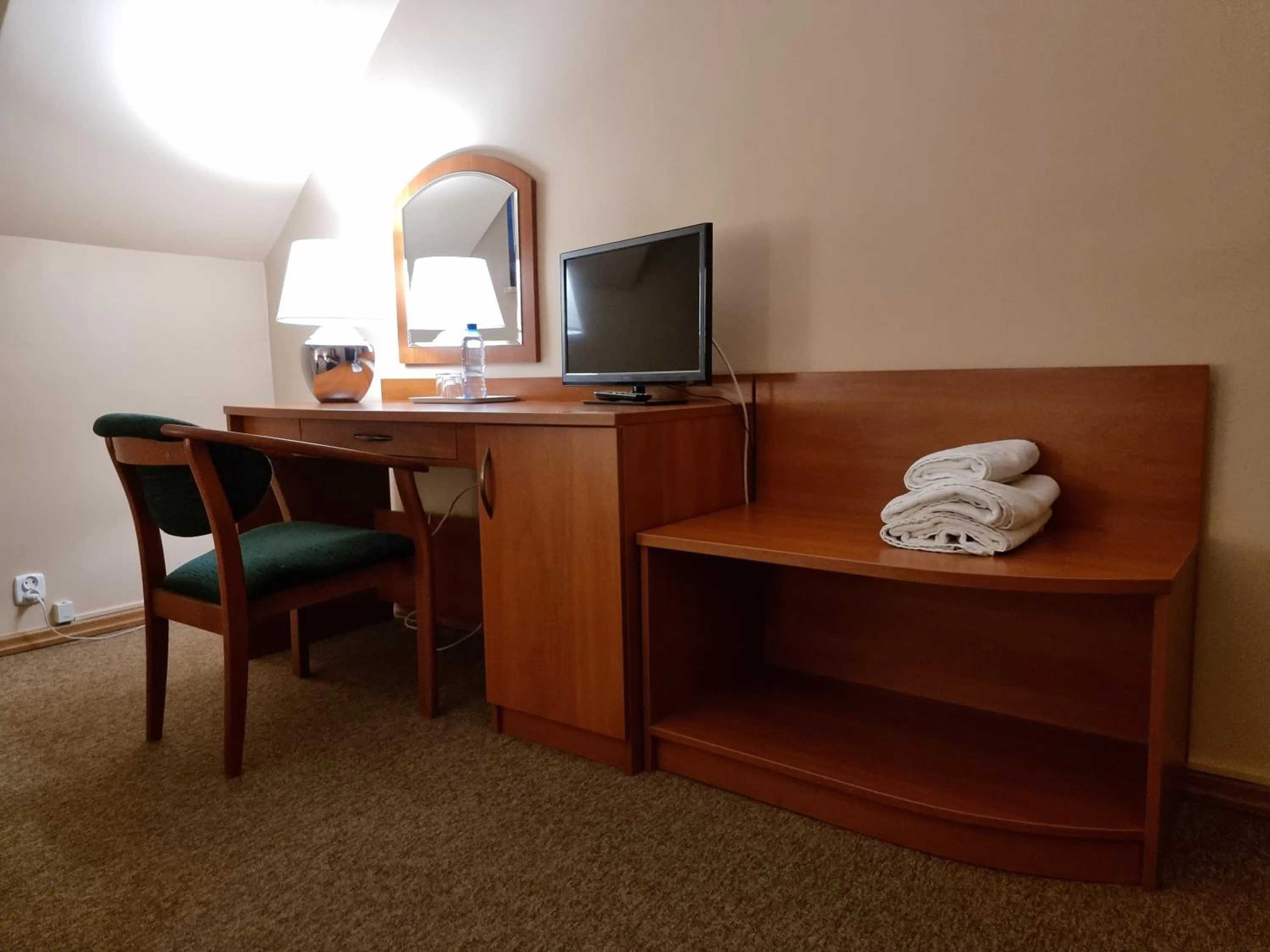 TV and multimedia in Hotel Jola