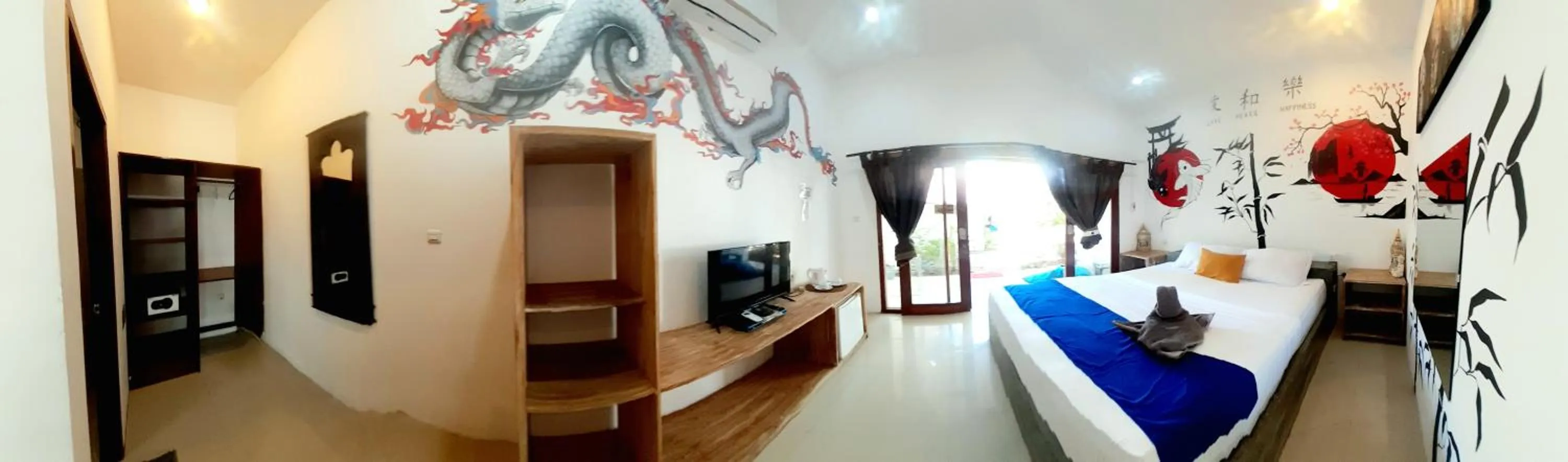 TV and multimedia, Bed in Dream Hotel