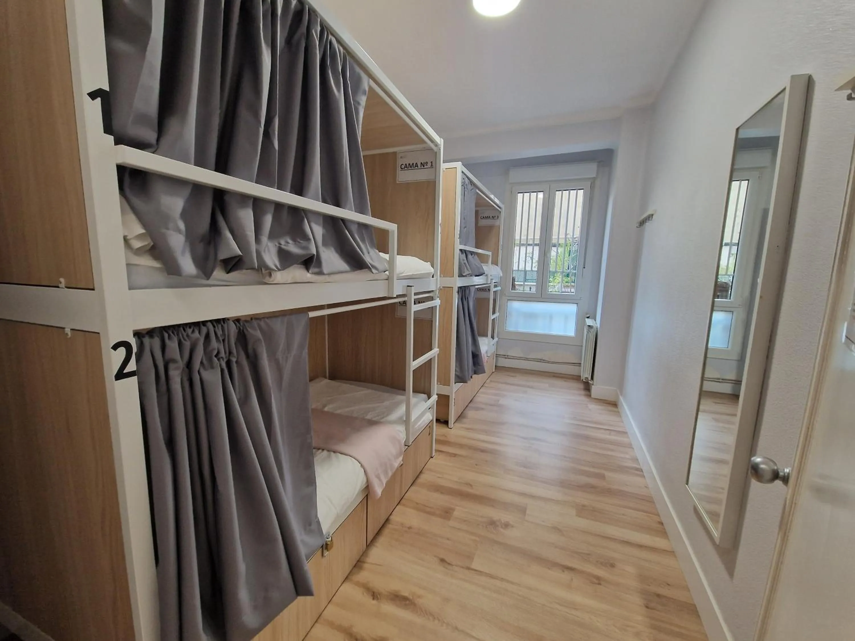 bunk bed, Bed in Aloha Hostel