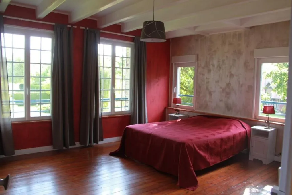 Bed in Chambres d'hôtes Manoir du Buquet