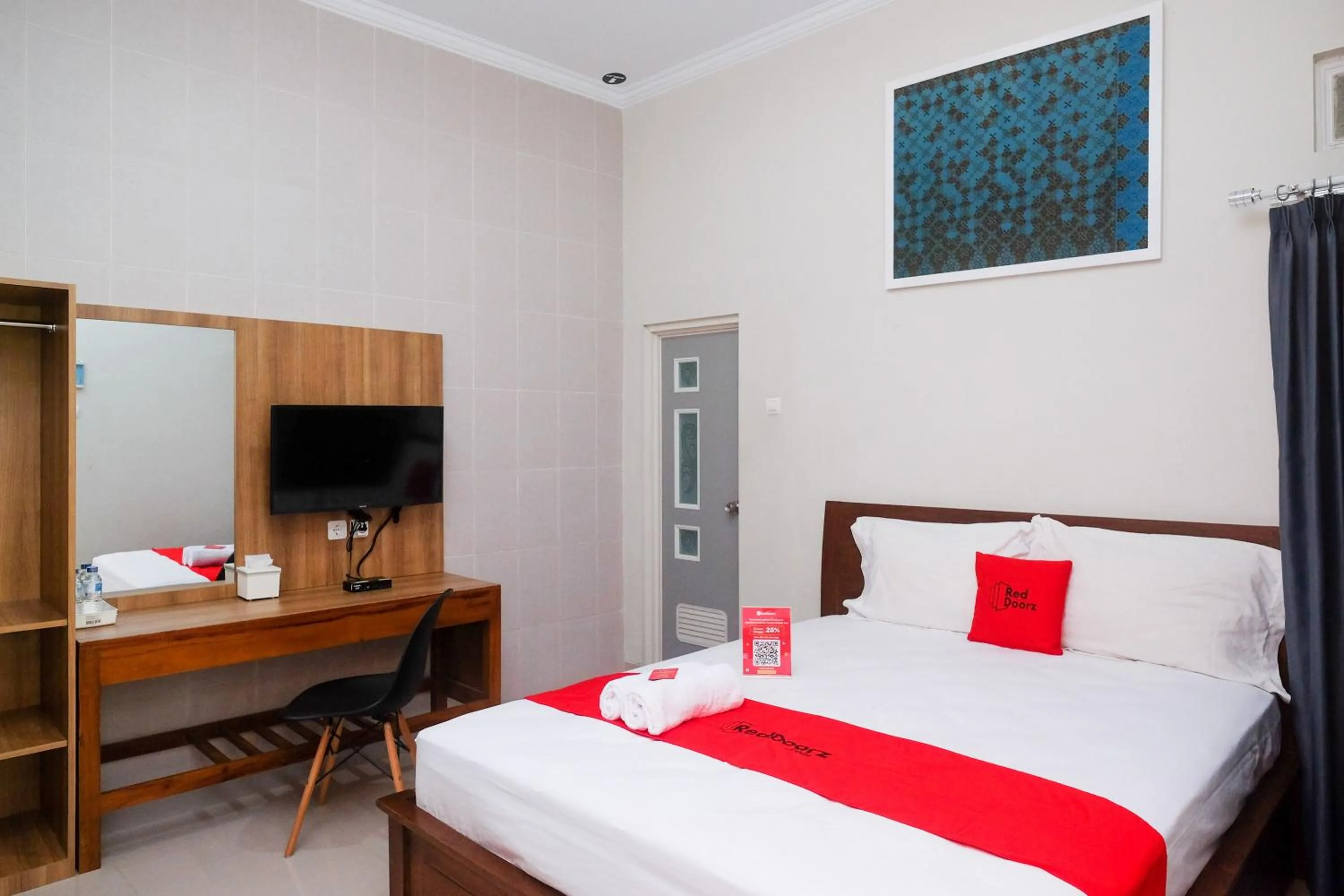 Bed in RedDoorz Syariah near Pascasarjana UGM 3