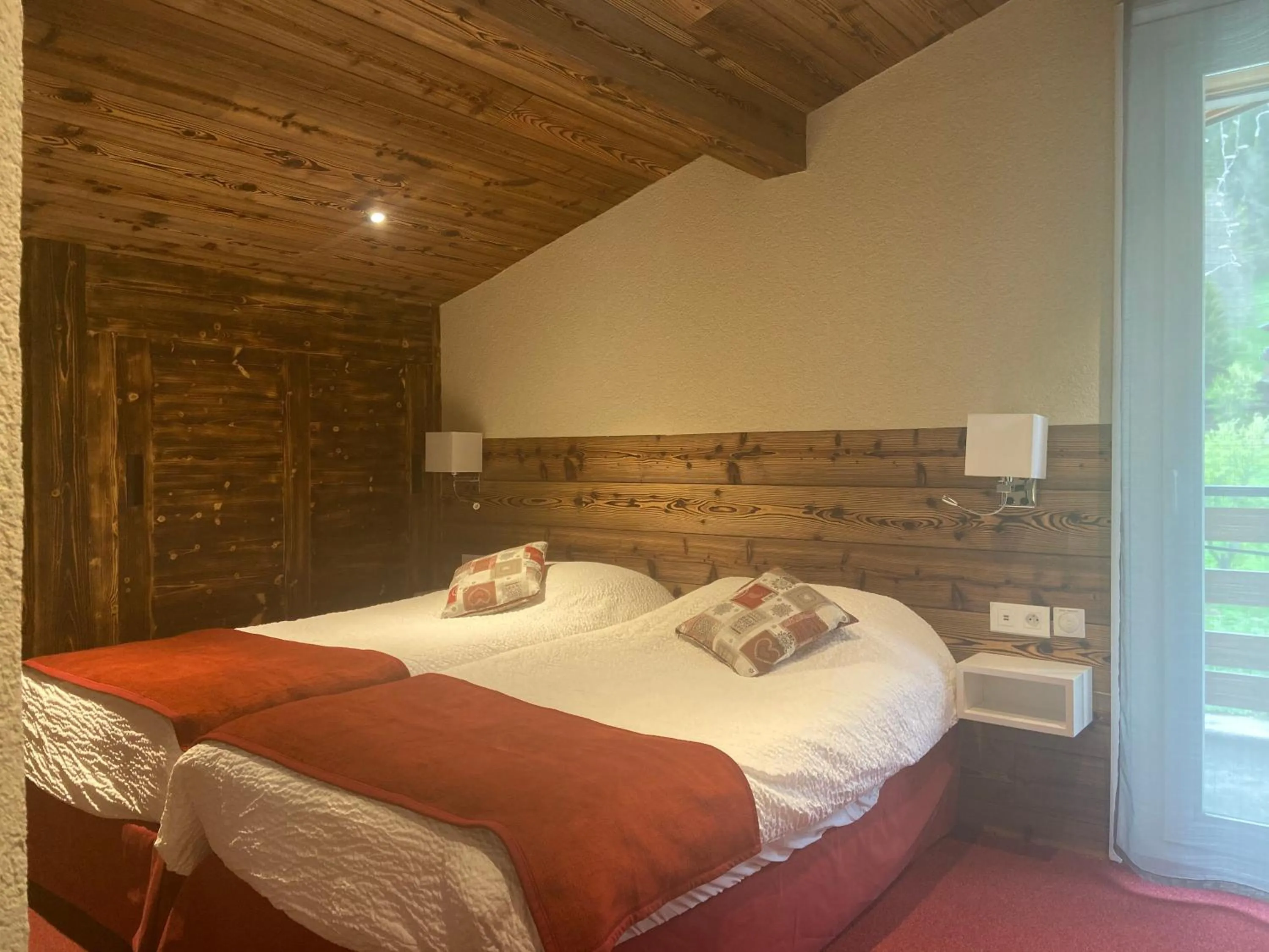 Bed in Auberge de la Dranse