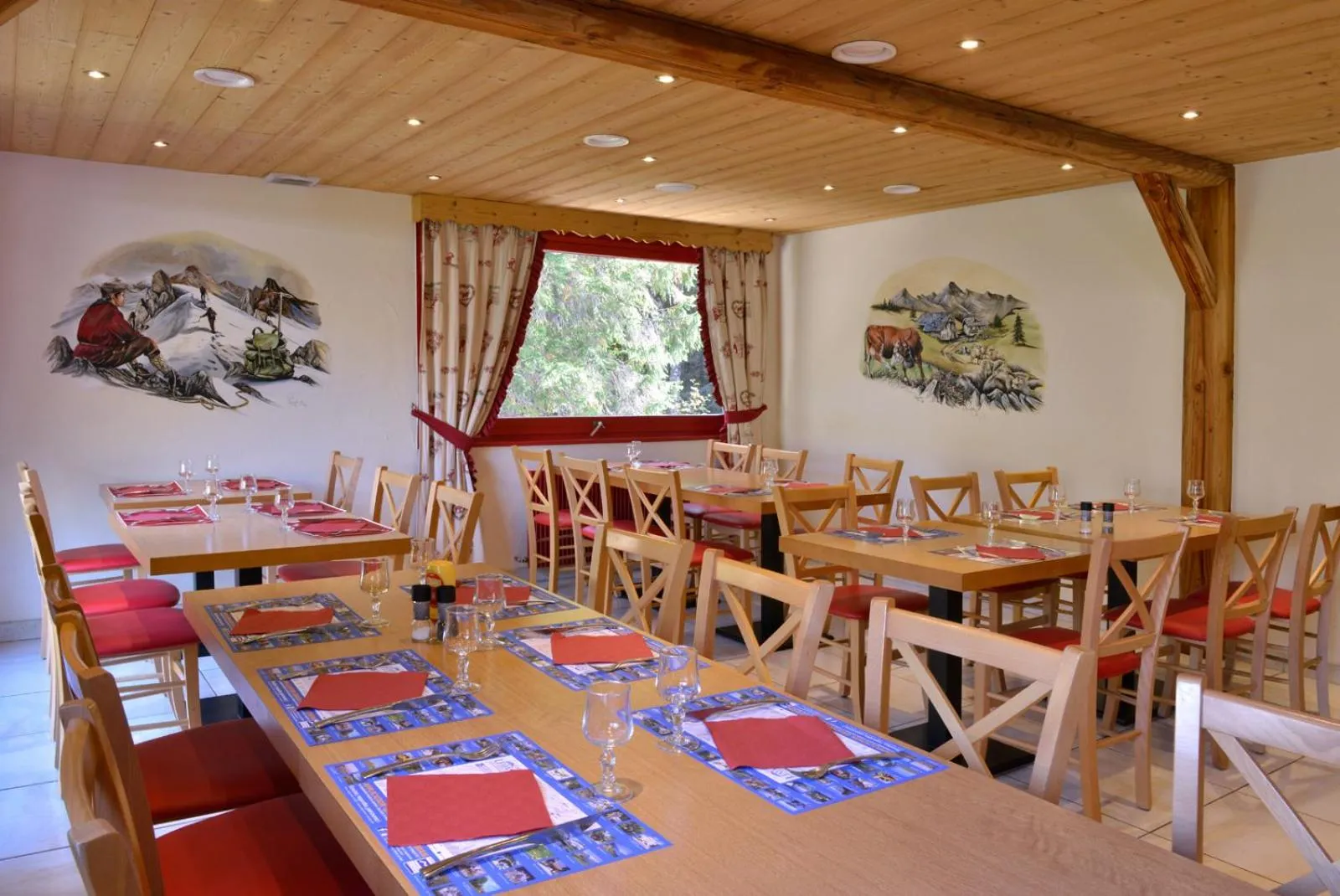 Restaurant/places to eat in Auberge de la Dranse
