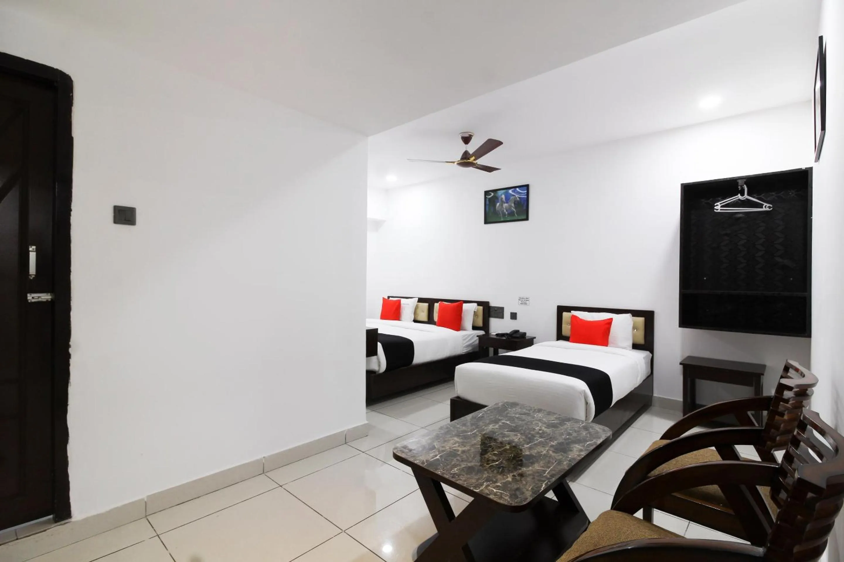 Facade/entrance, Bed in Super Collection O Mythri Hotel Near By ECIL, AS RAO Nagar, Sainikpuri