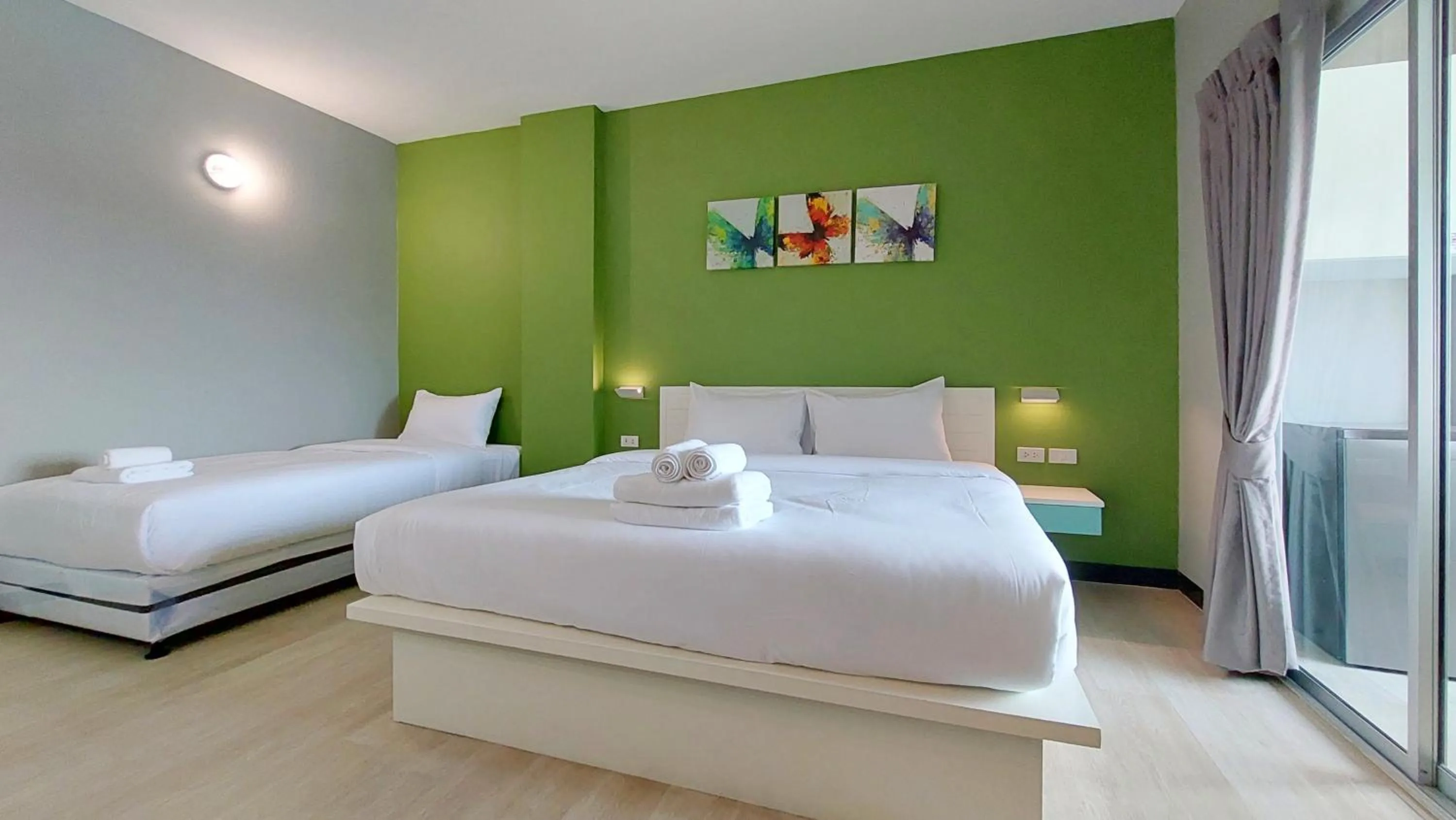 Bedroom, Bed in Fullroom 77 Srinakarin