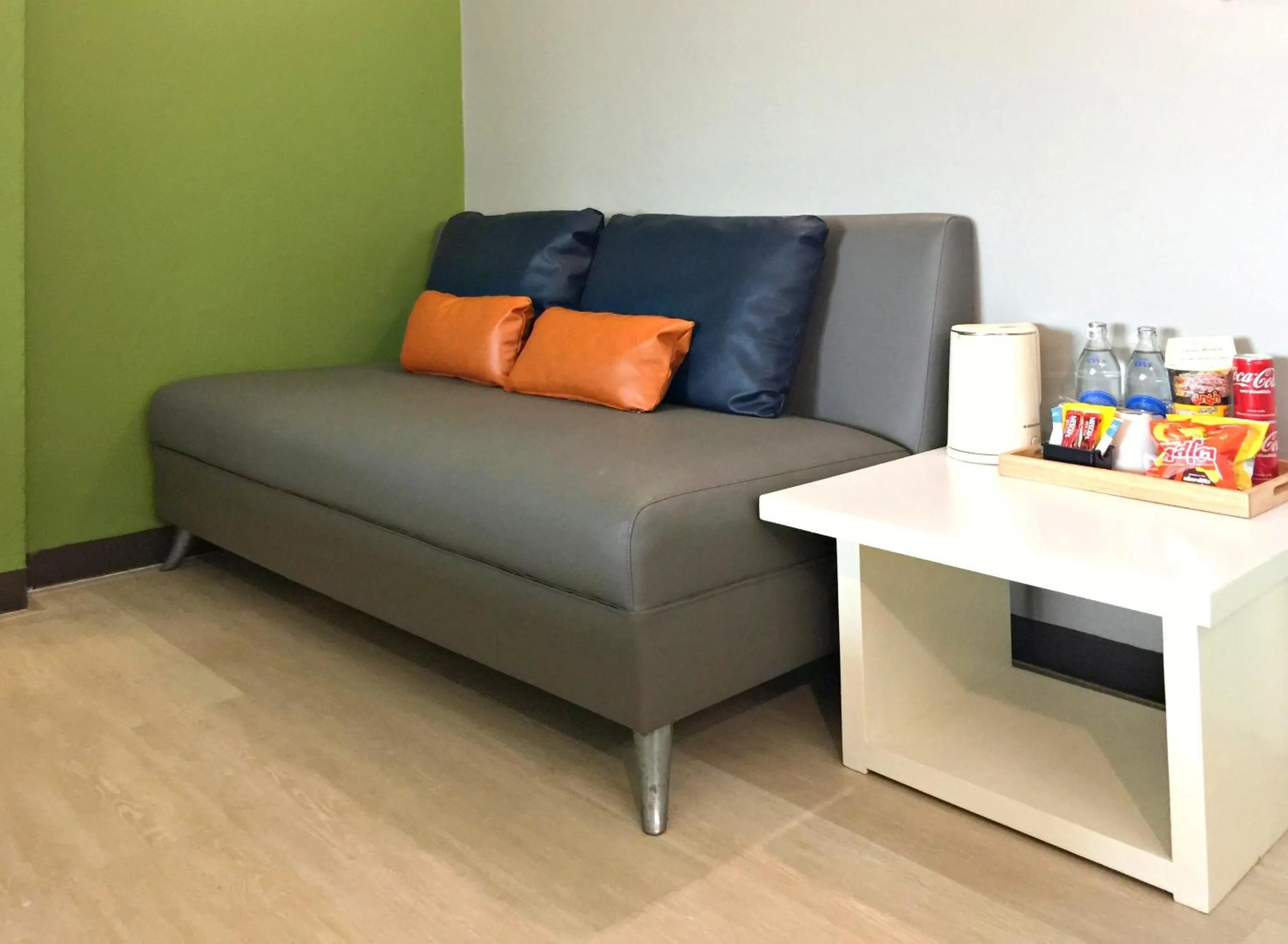 Seating area in Fullroom 77 Srinakarin