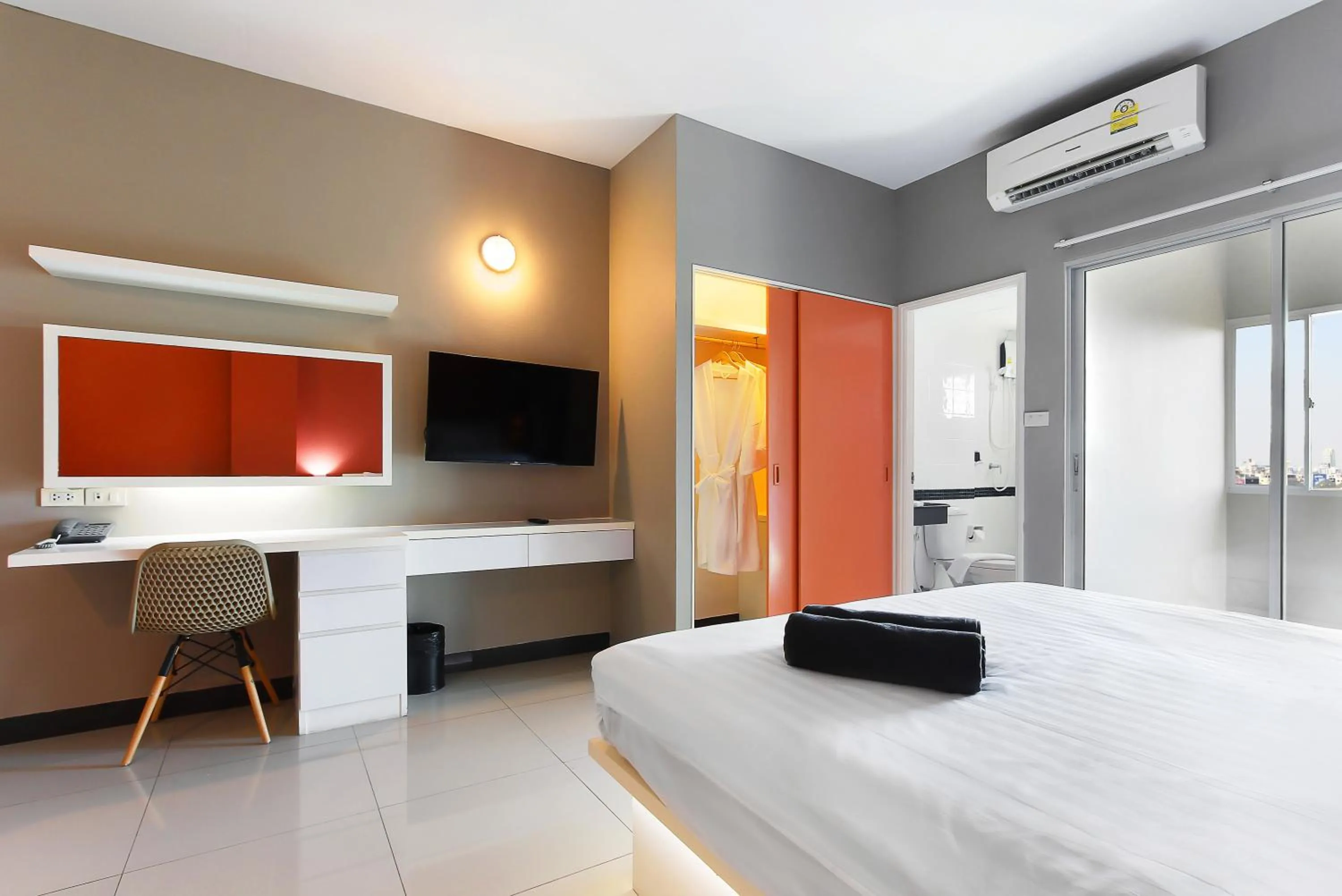 TV and multimedia, Bed in Fullroom 77 Srinakarin