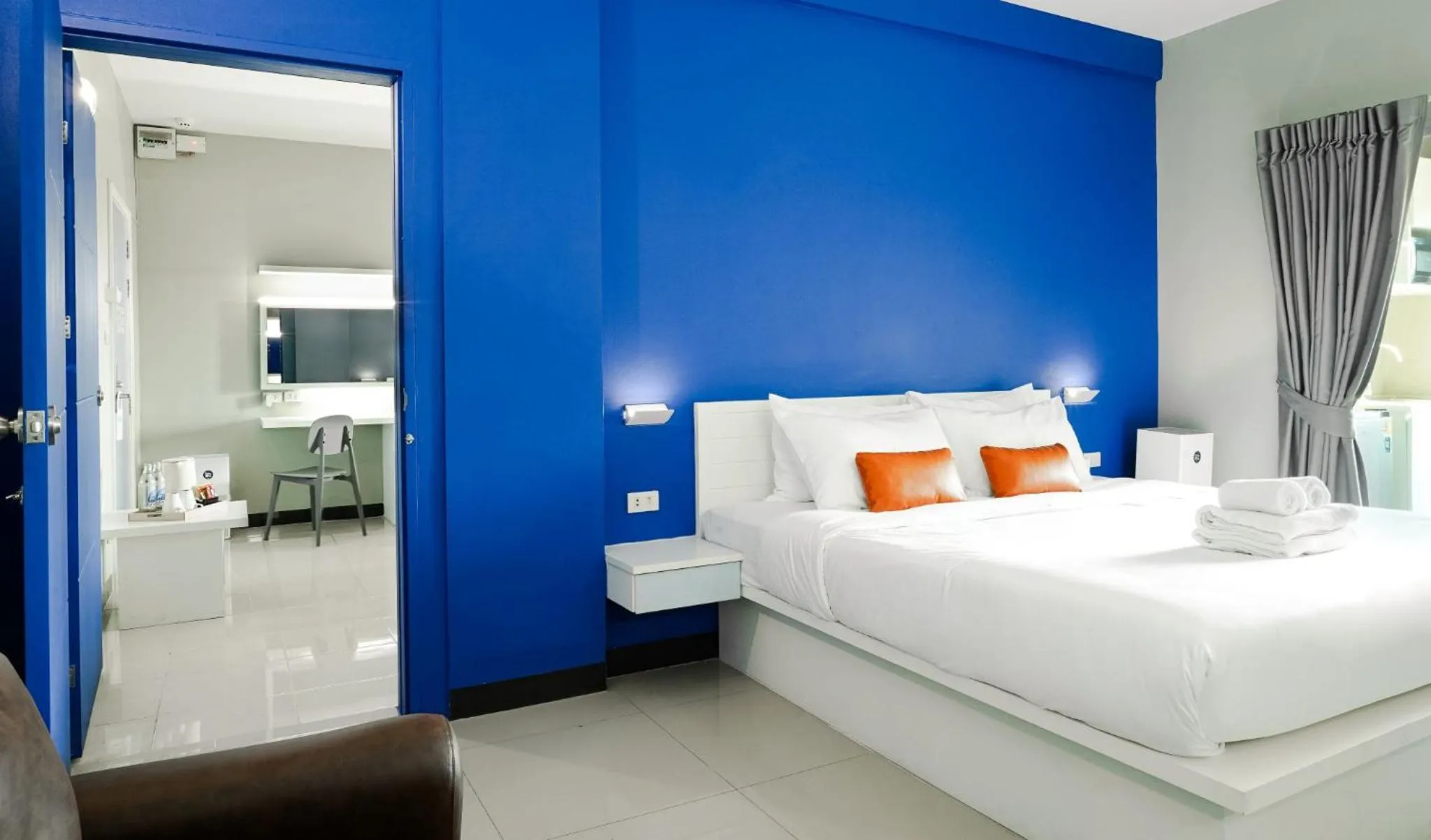 Bed in Fullroom 77 Srinakarin