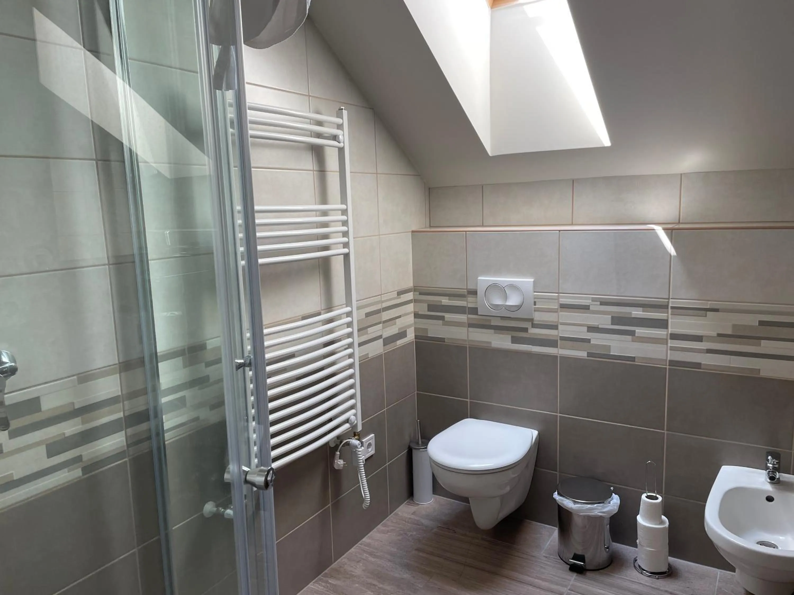 Bathroom in Mayer Pince Panzió