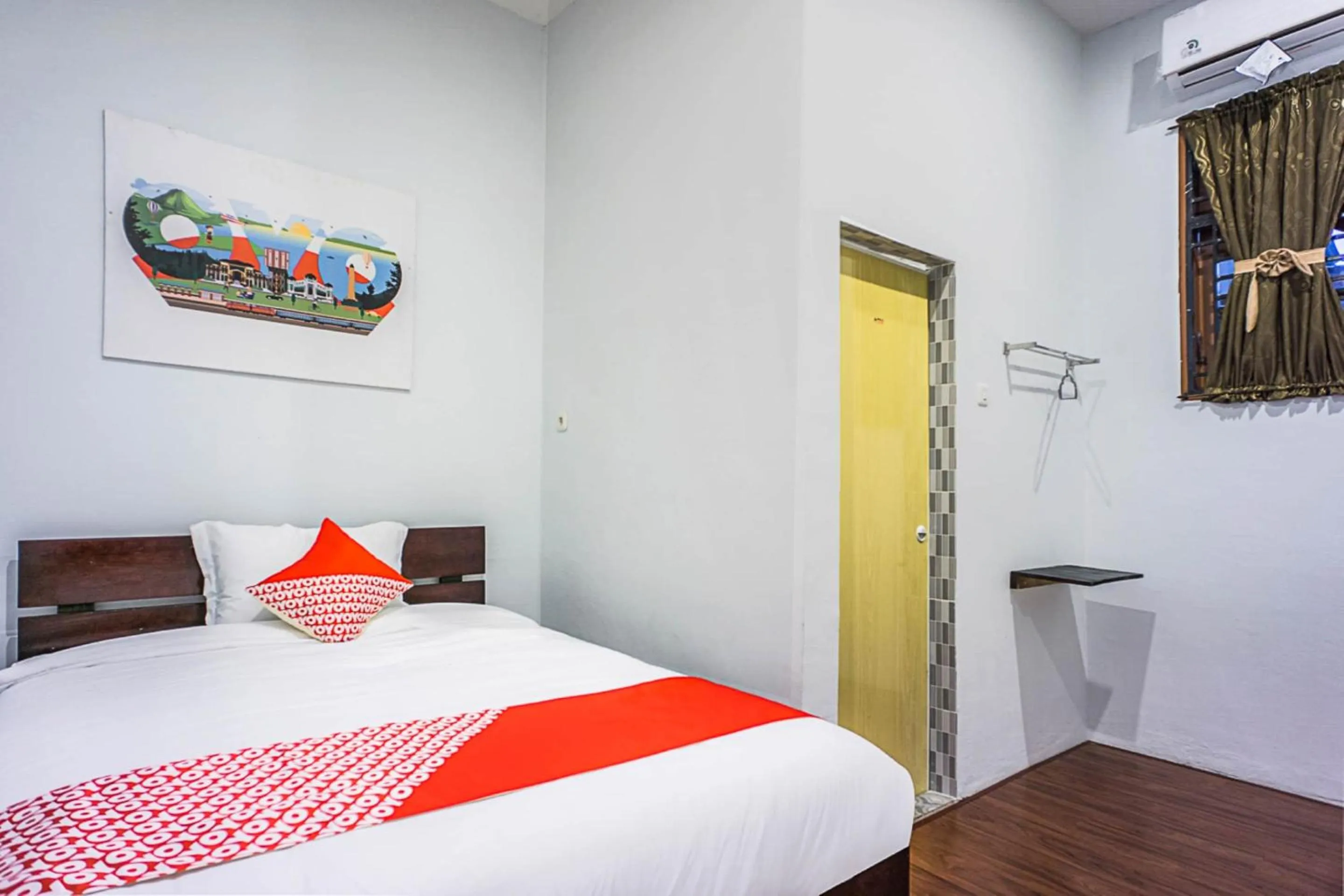 Bedroom, Bed in Hotel O Citra Anggrek