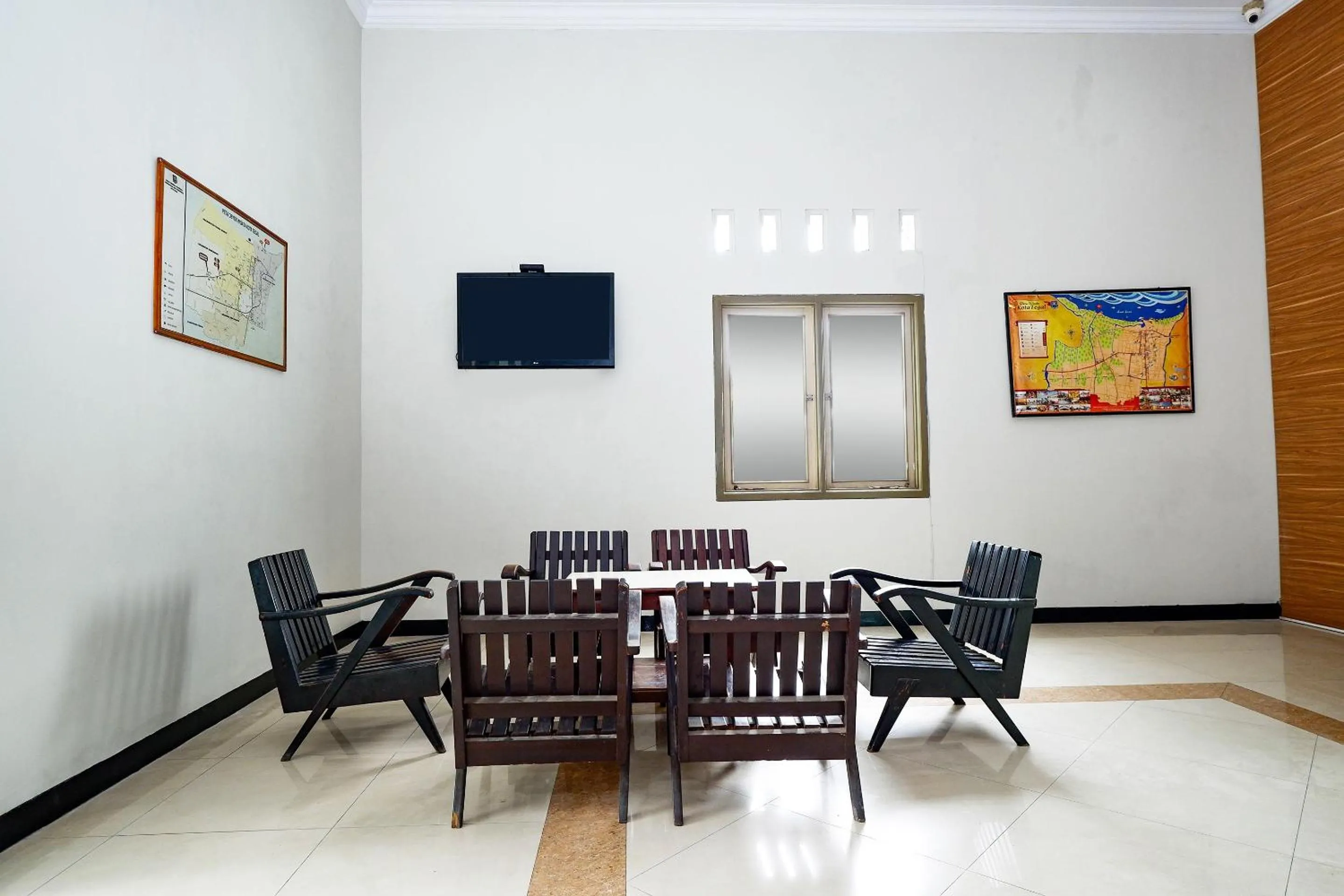 Lobby or reception in Super OYO 2436 Hotel Kencana