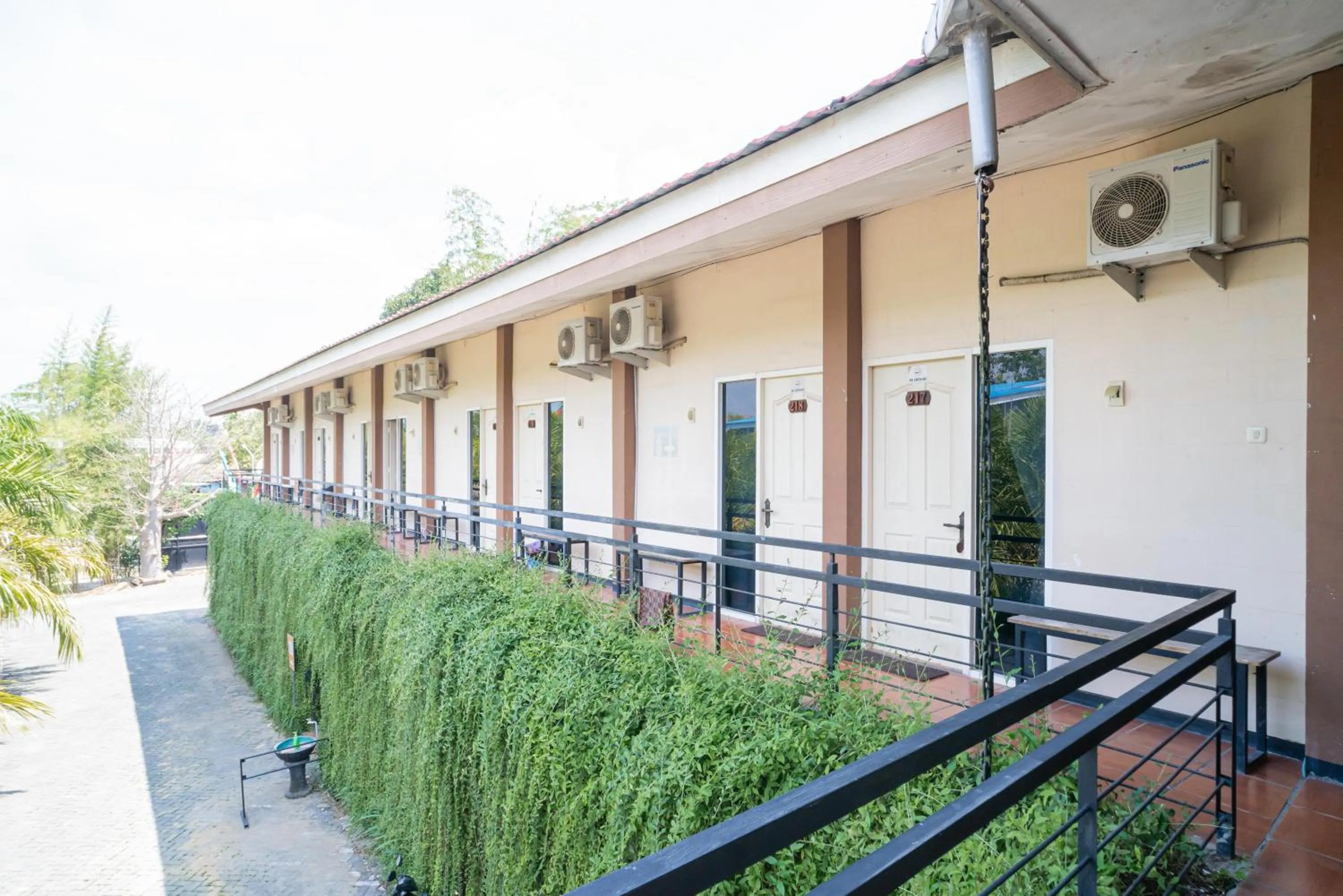 Property building in RedDoorz Plus Syariah At Lotus Hotel Bojonegoro