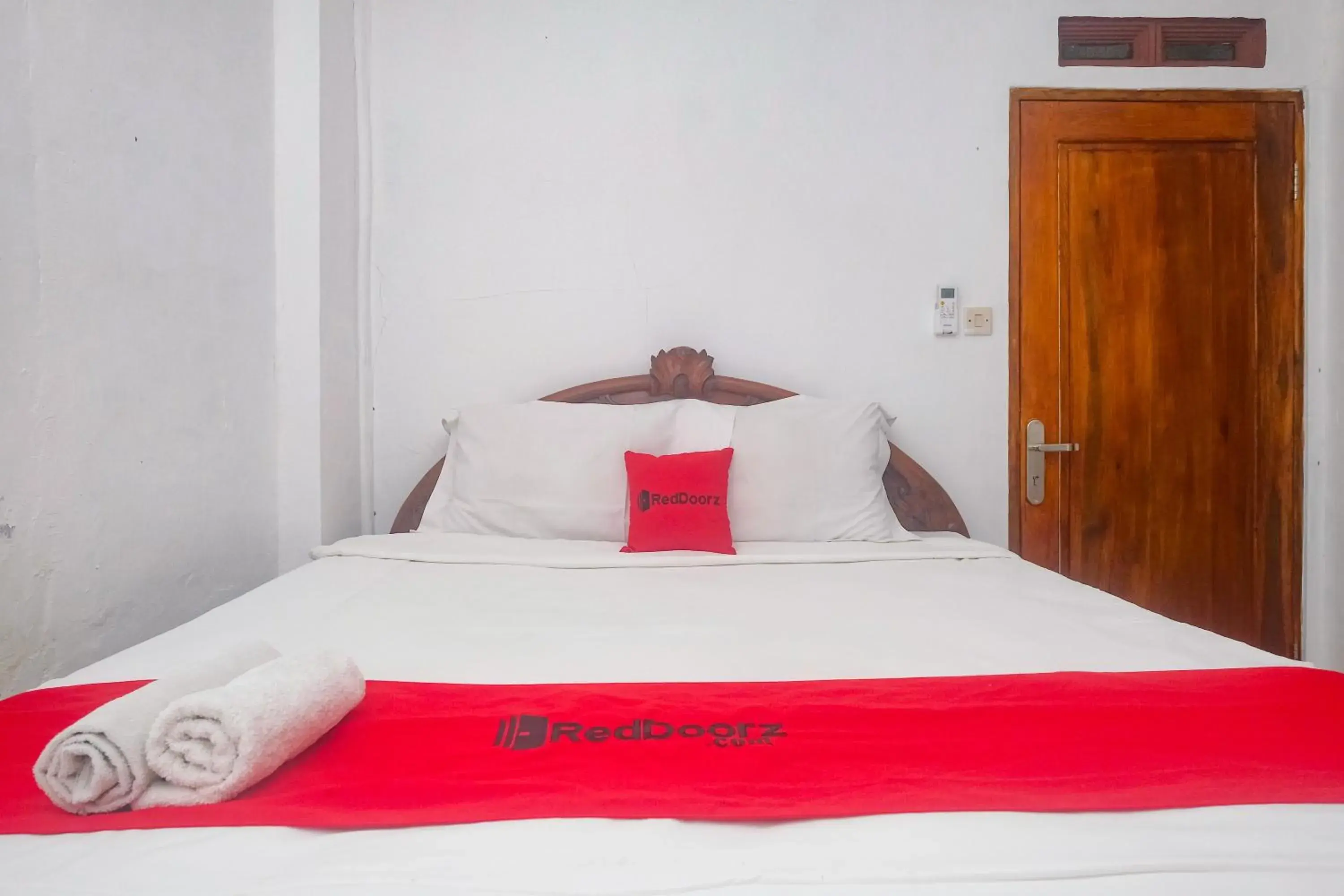 Standard Double Room in RedDoorz at Mayang Garini 2 Borobudur Standard Double Room in RedDoorz at Mayang Garini 2 Borobudur