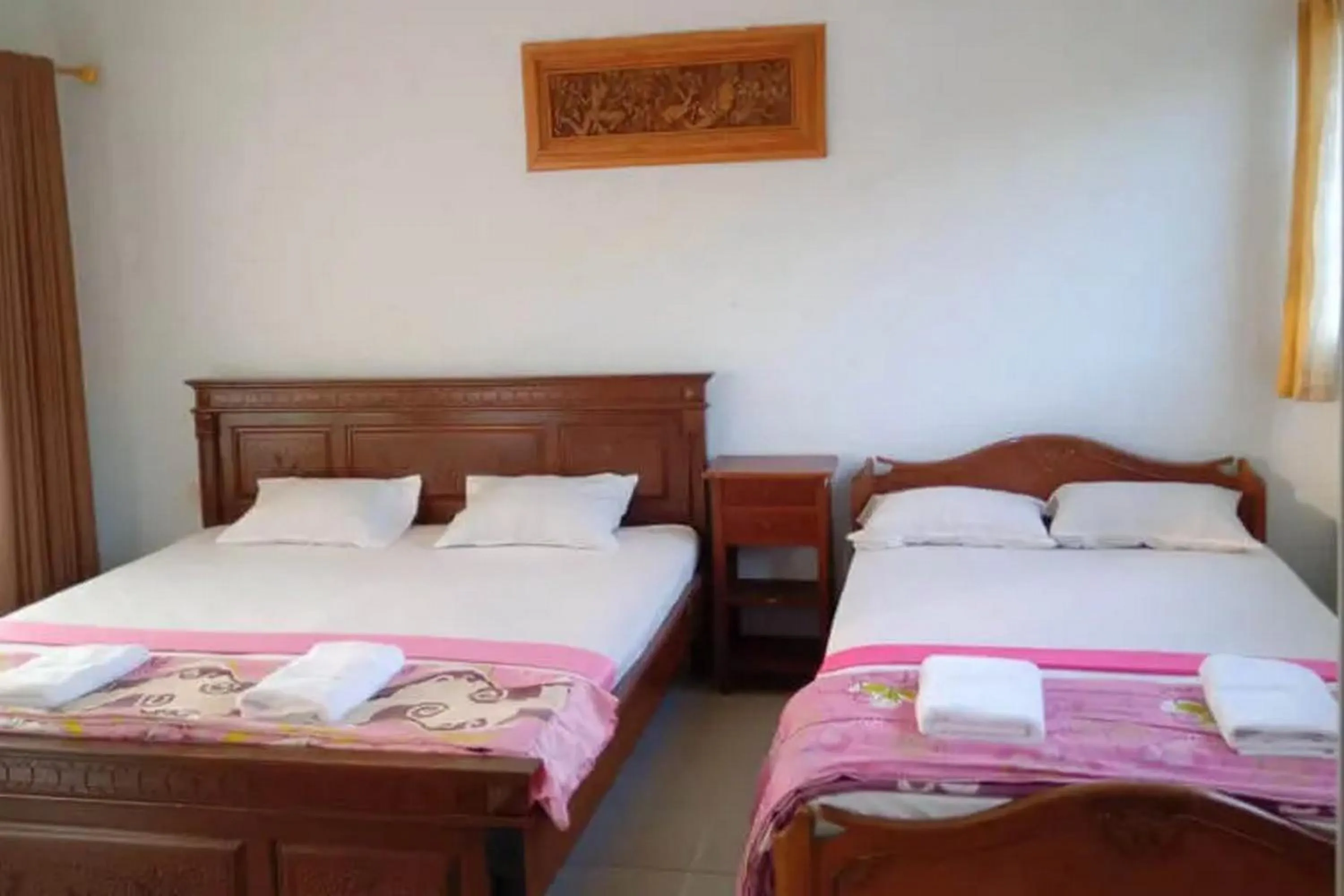 Bed in Puri Karimunjawa RedPartner