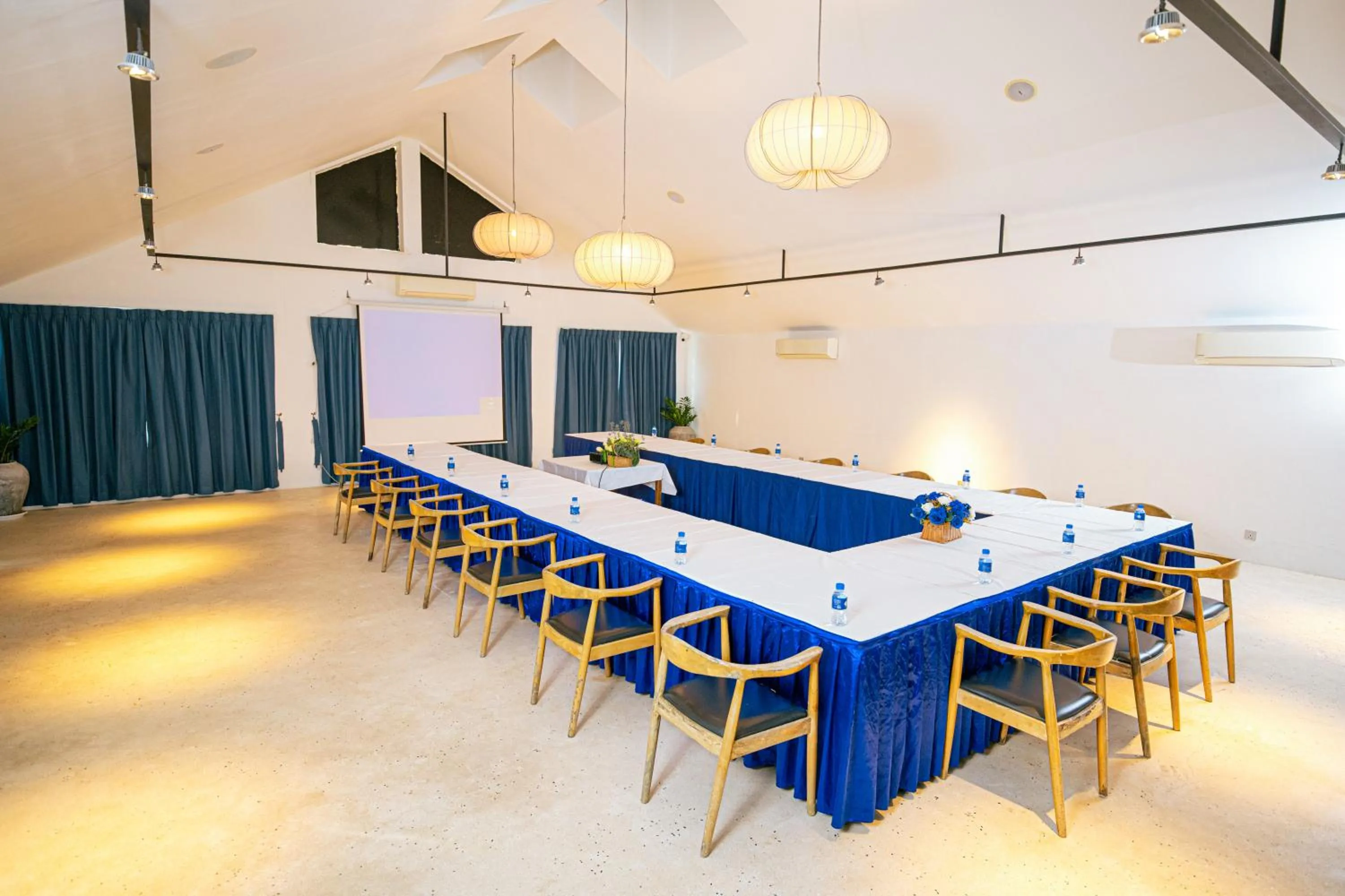 Meeting/conference room in The B Resort