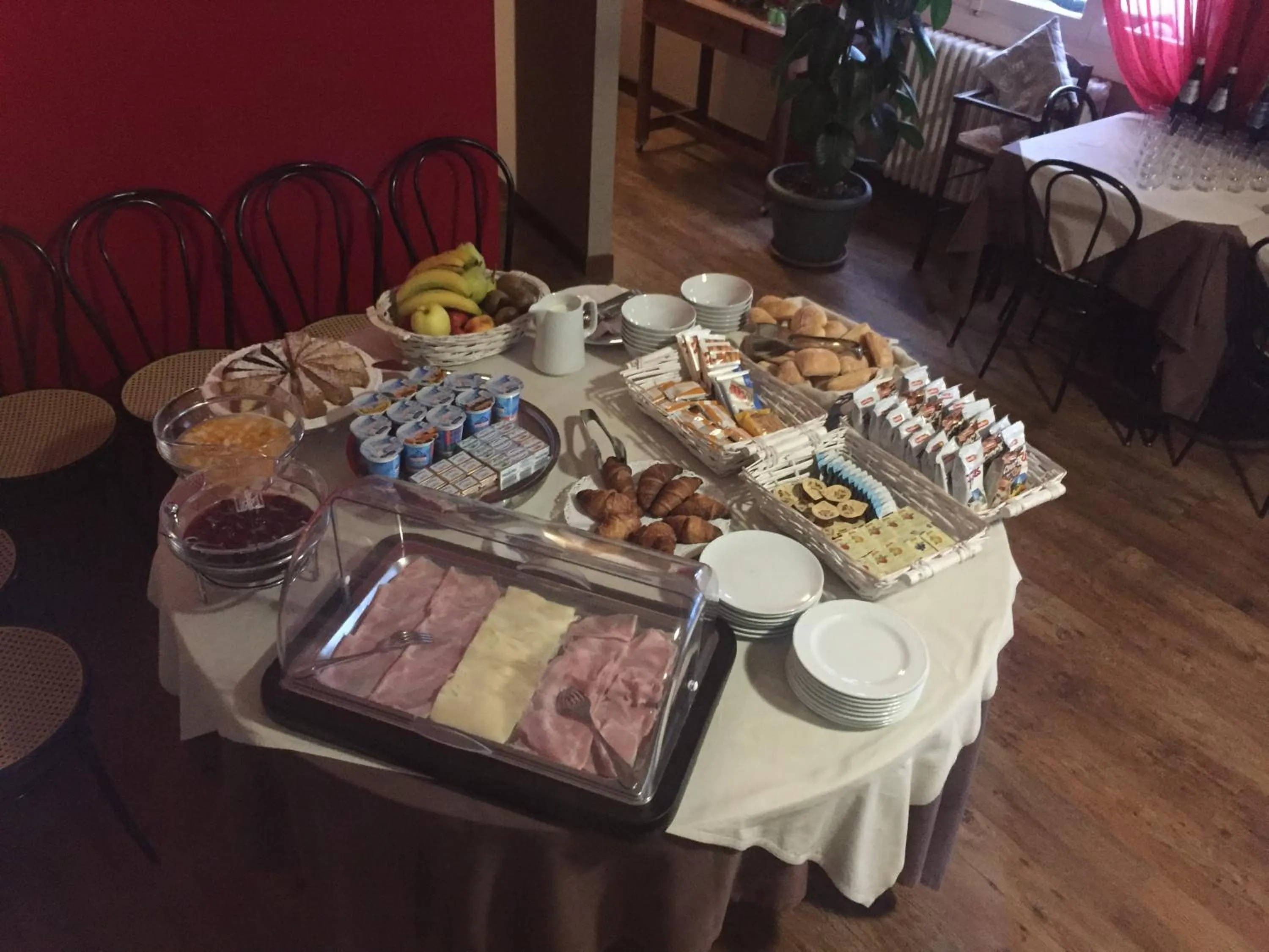 Breakfast in Crotto dei Pescatori