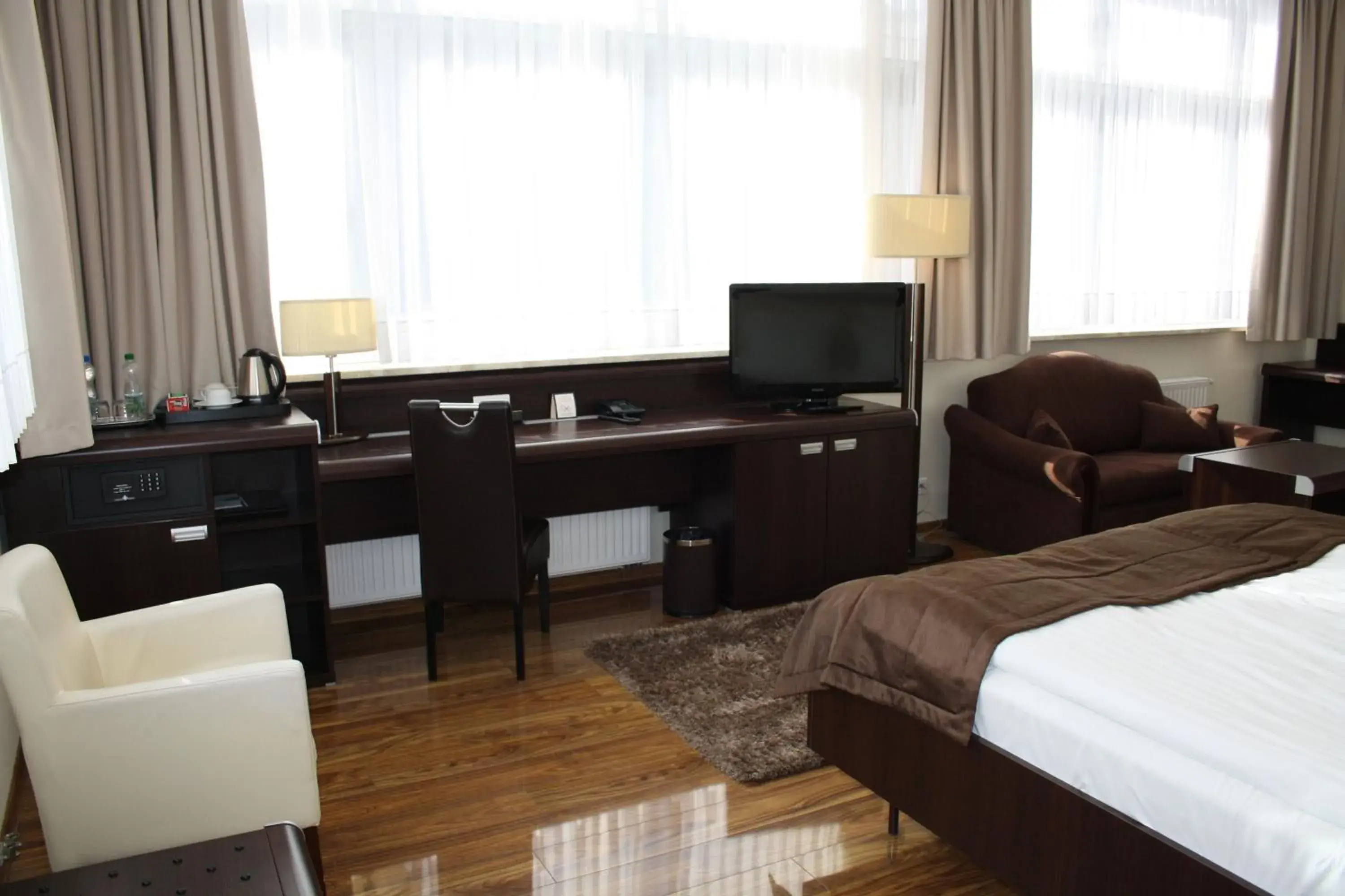 Deluxe Double Room in Hotel Business Faltom Gdynia Deluxe Double Room in Hotel Business Faltom Gdynia