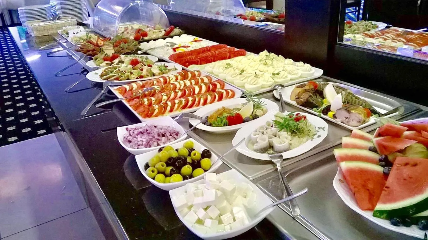 Breakfast in Hotel Business Faltom Gdynia