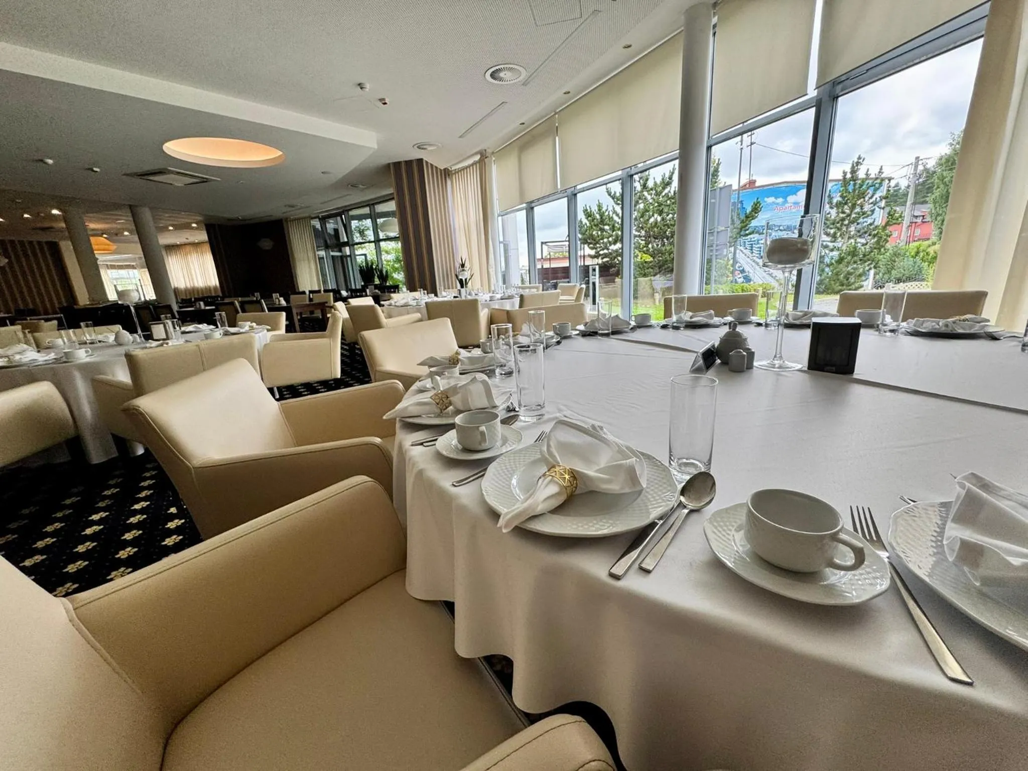 Restaurant/places to eat in Hotel Business Faltom Gdynia