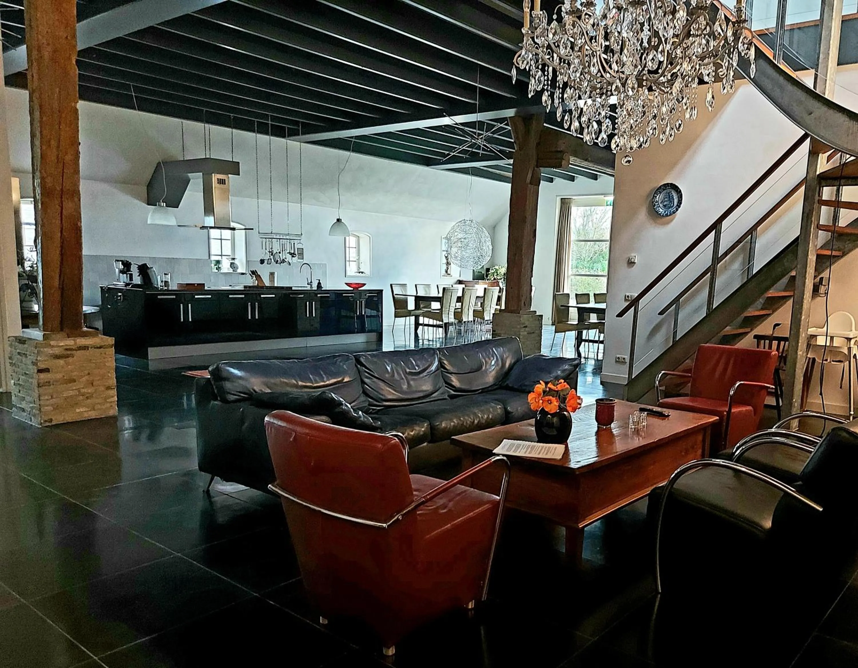 Communal lounge/ TV room in Piaam State