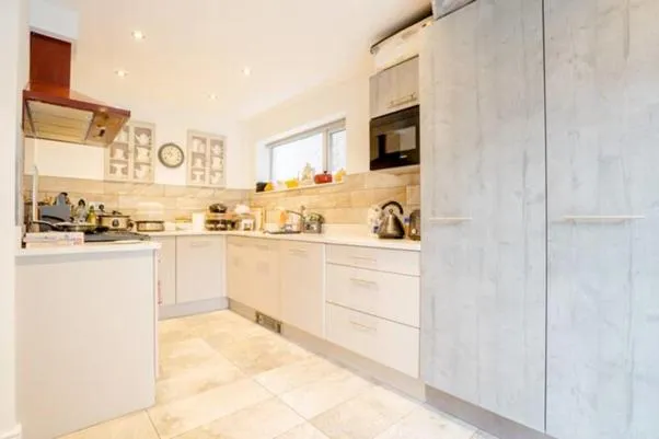 Kitchen or kitchenette in Steve's Place