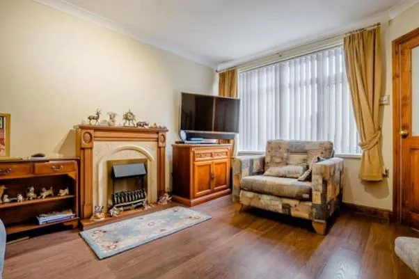 Living room in Steve's Place