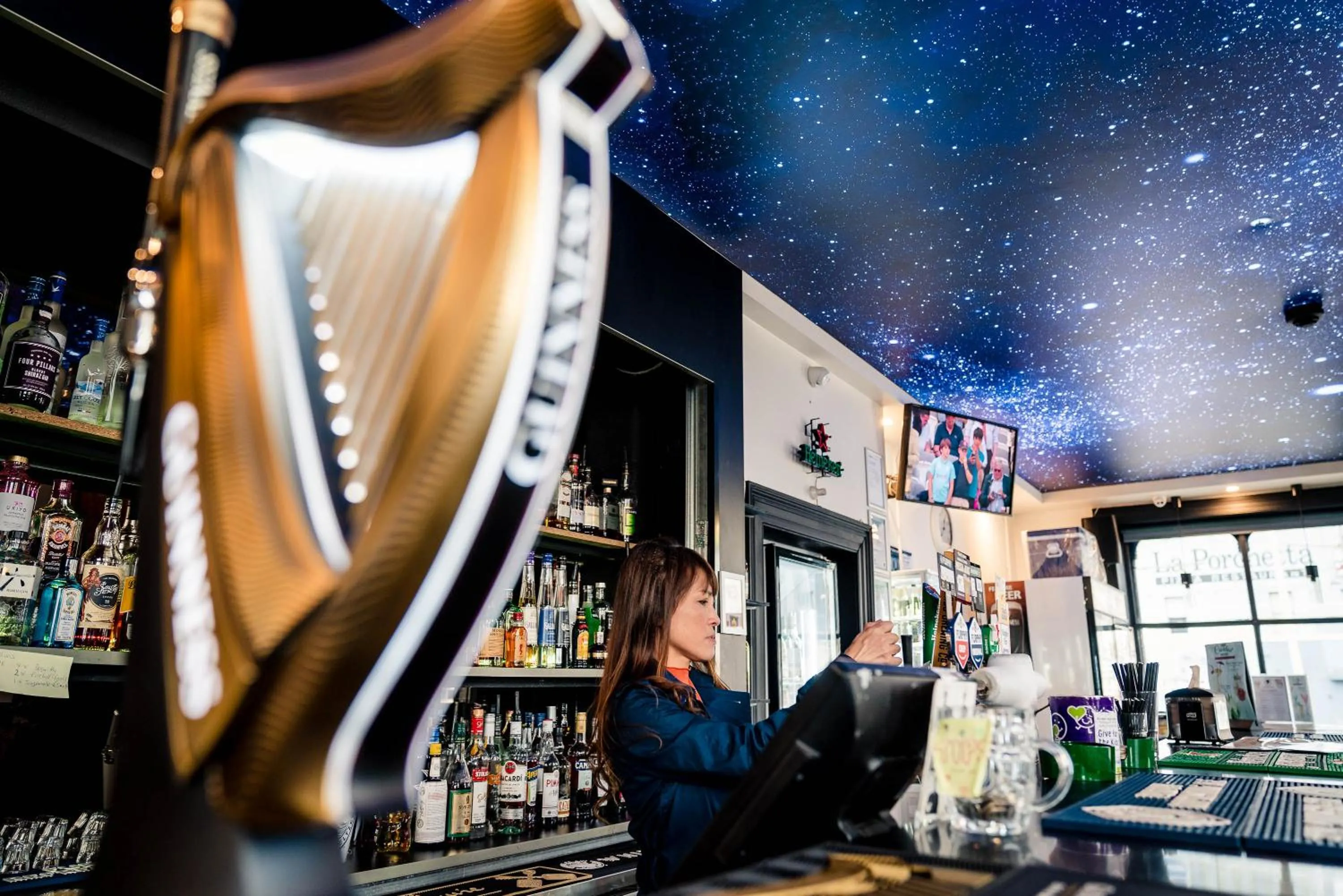 Lounge or bar in Queen Victoria Hostel