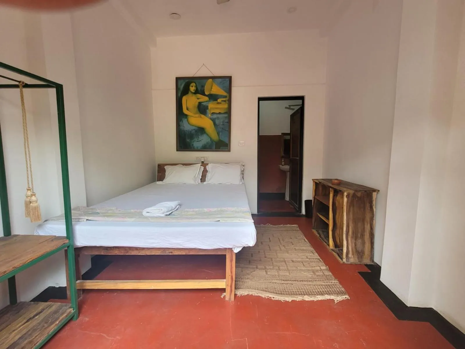 Photo of the whole room, Bed in Panchobon Art Resort