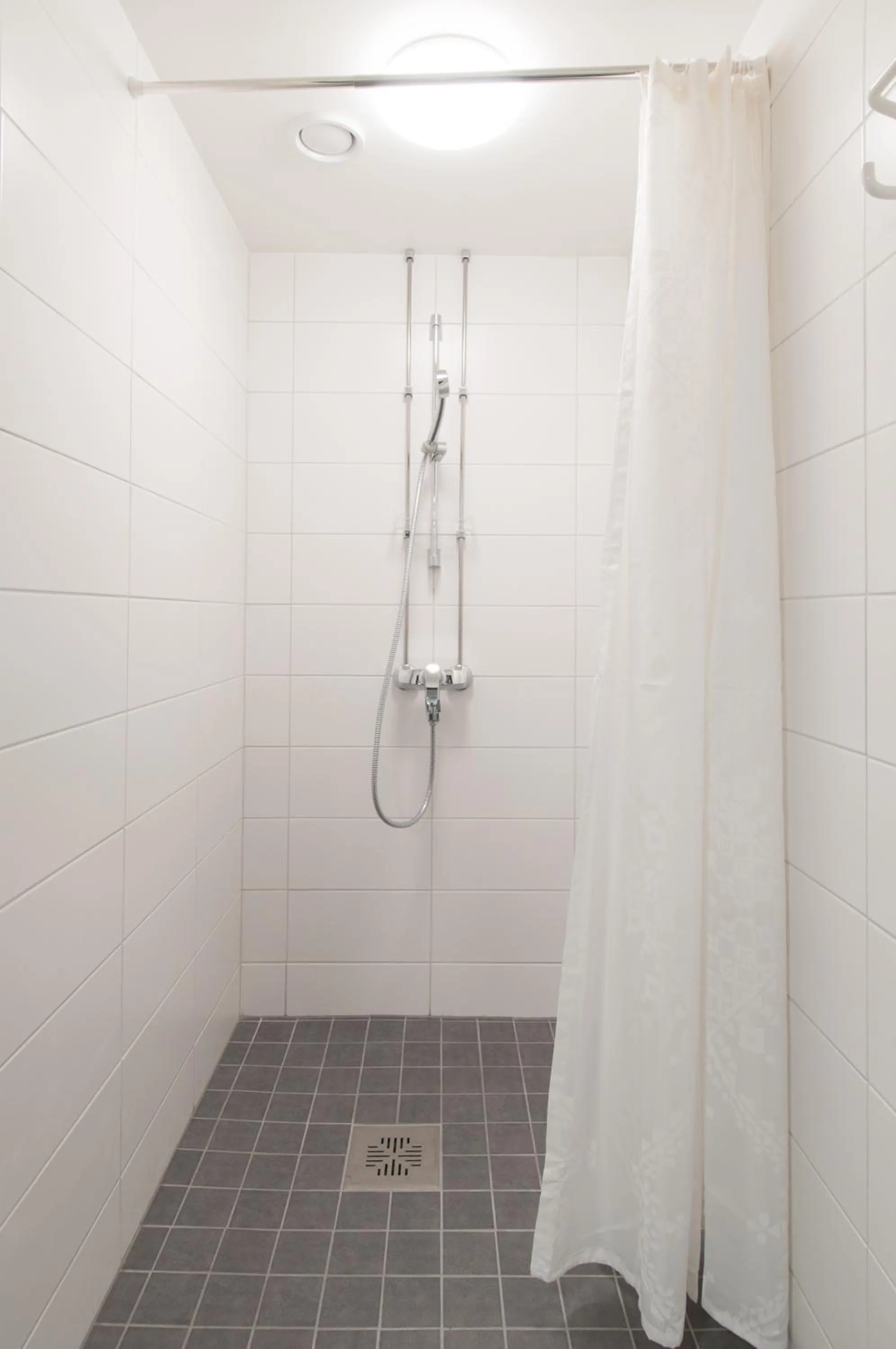 Shower in Aikatalo Hostel Helsinki