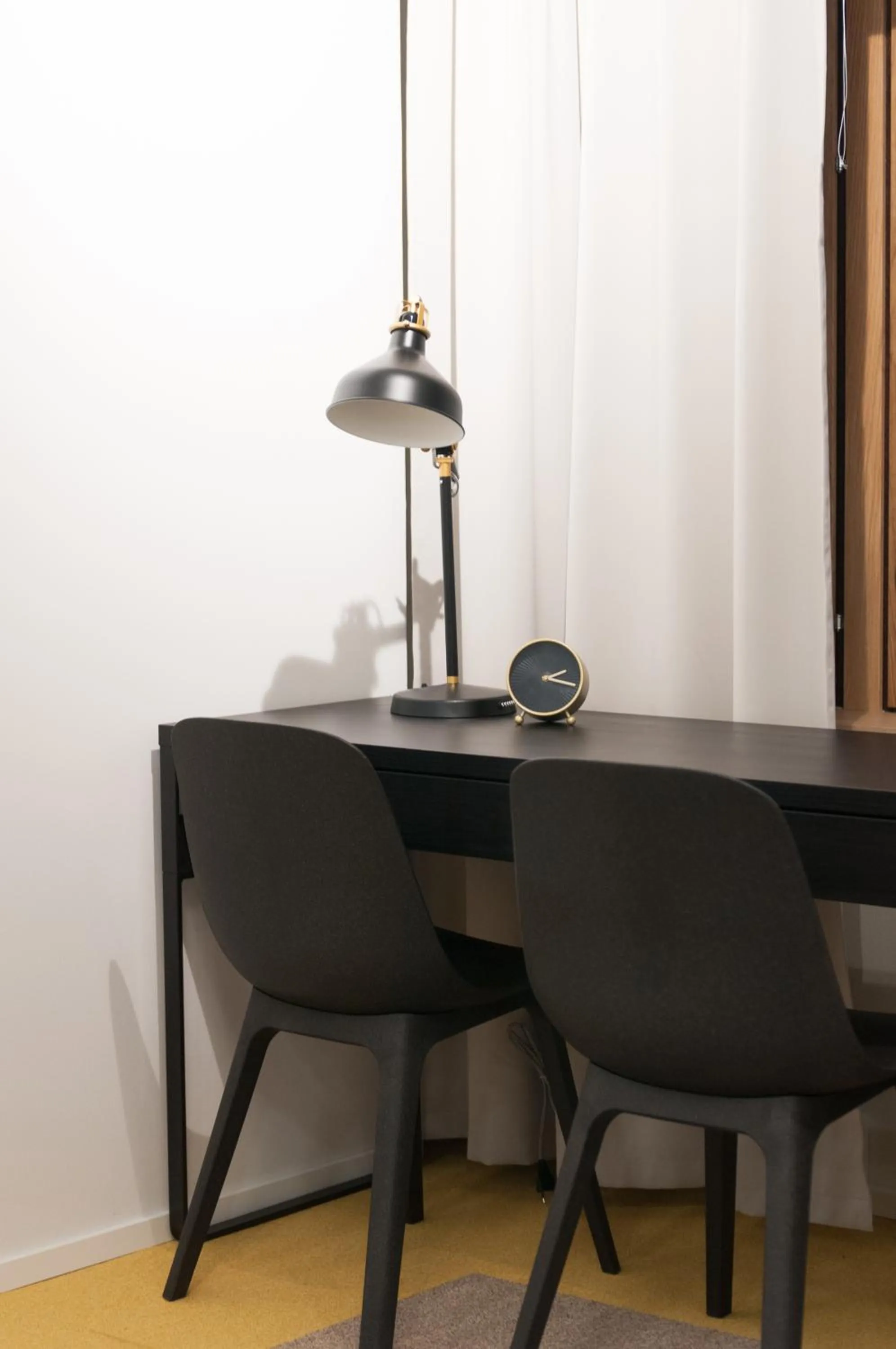 Seating area in Aikatalo Hostel Helsinki