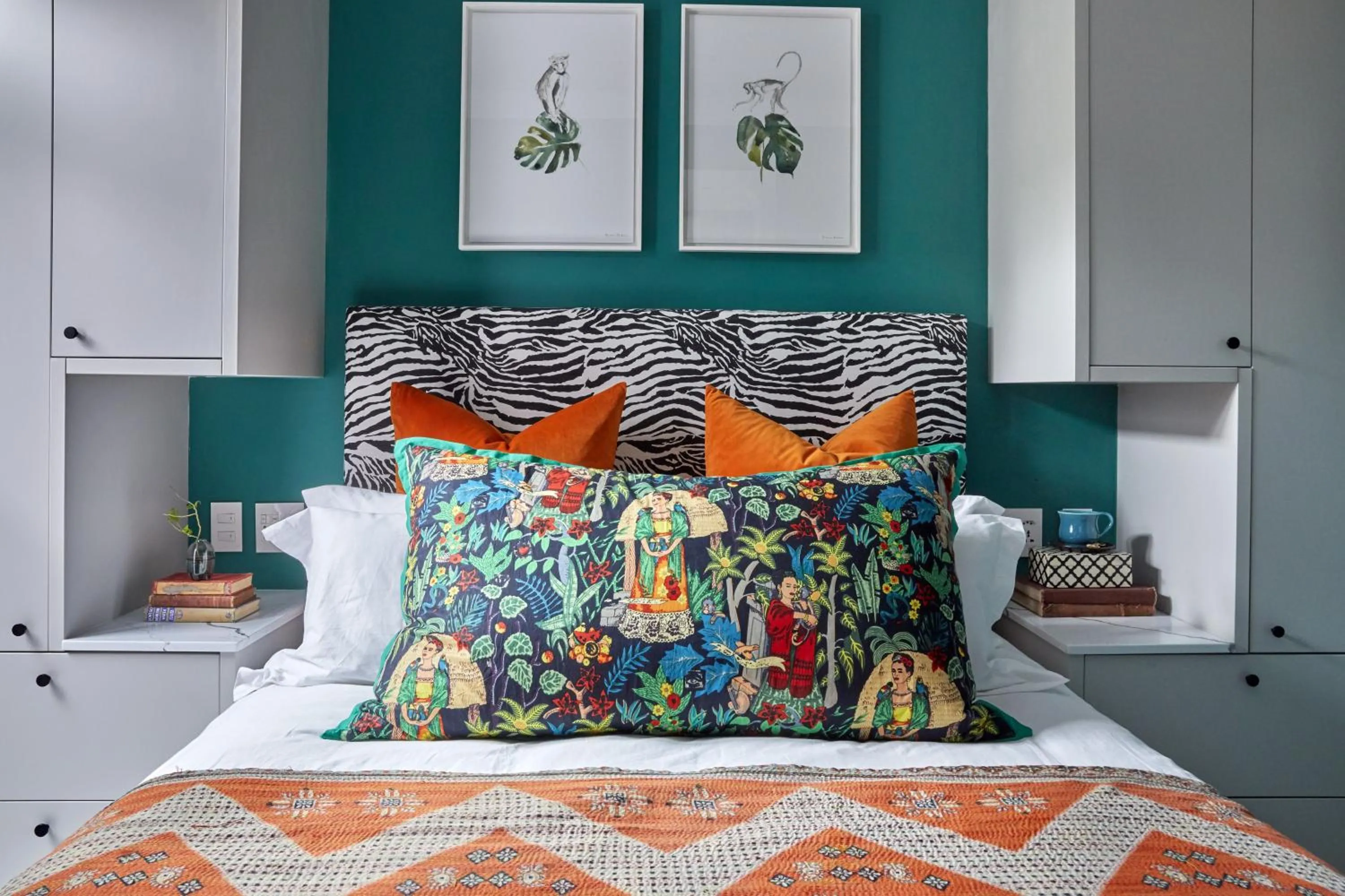 Bed in Pineapple House Boutique Hotel