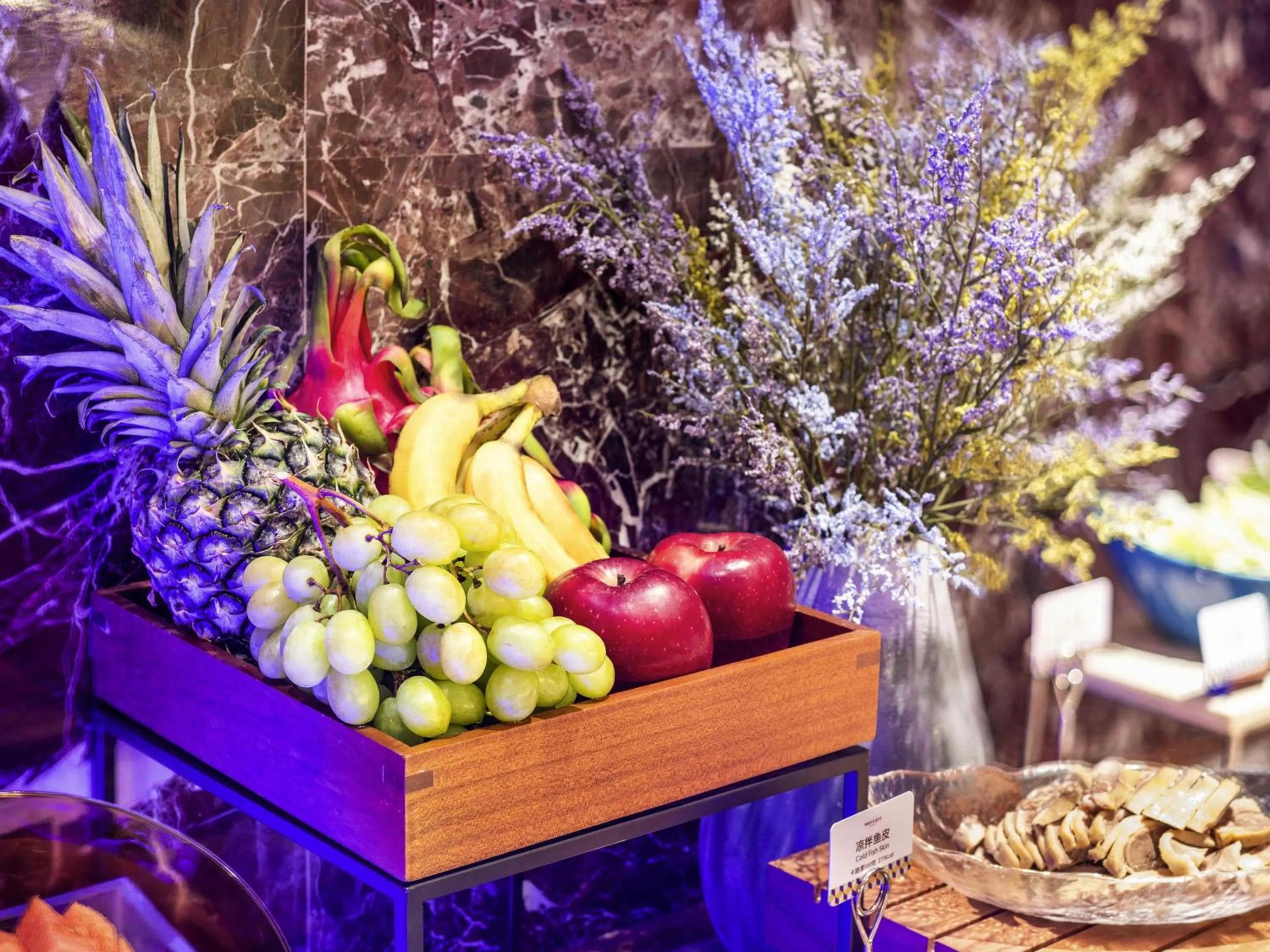 Restaurant/places to eat in Mercure Nanjing Downtown